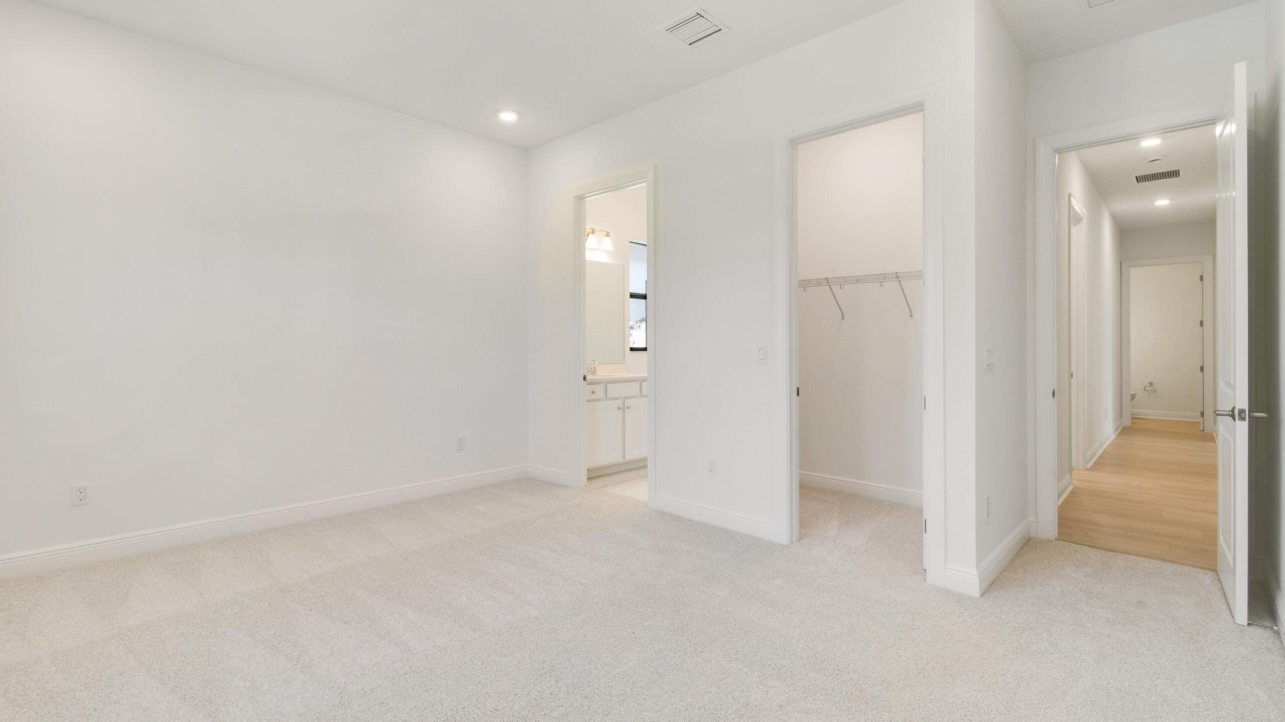 5615 Saint Armands Way