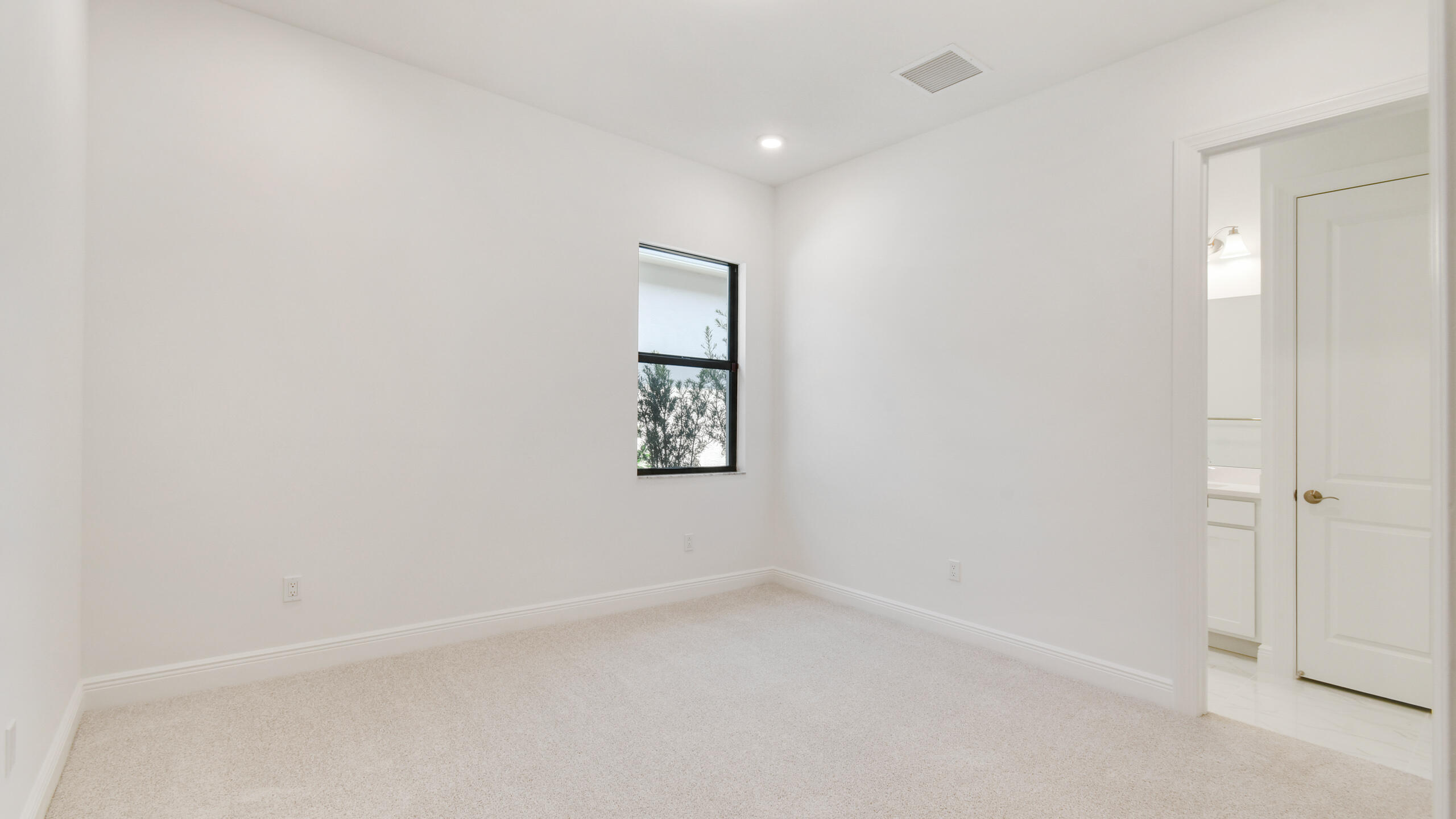 5615 Saint Armands Way