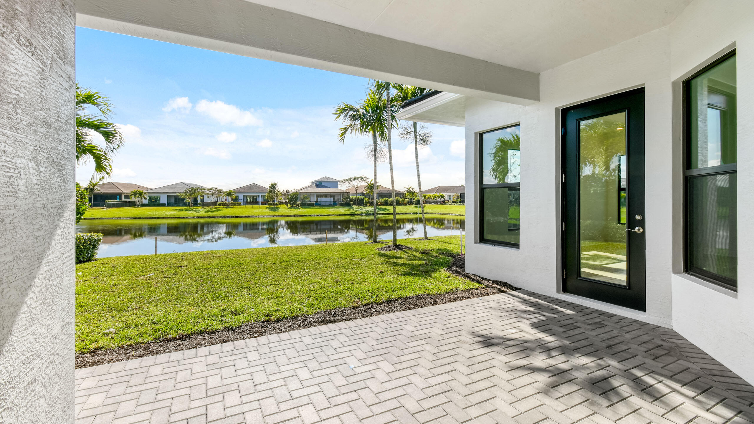 5615 Saint Armands Way