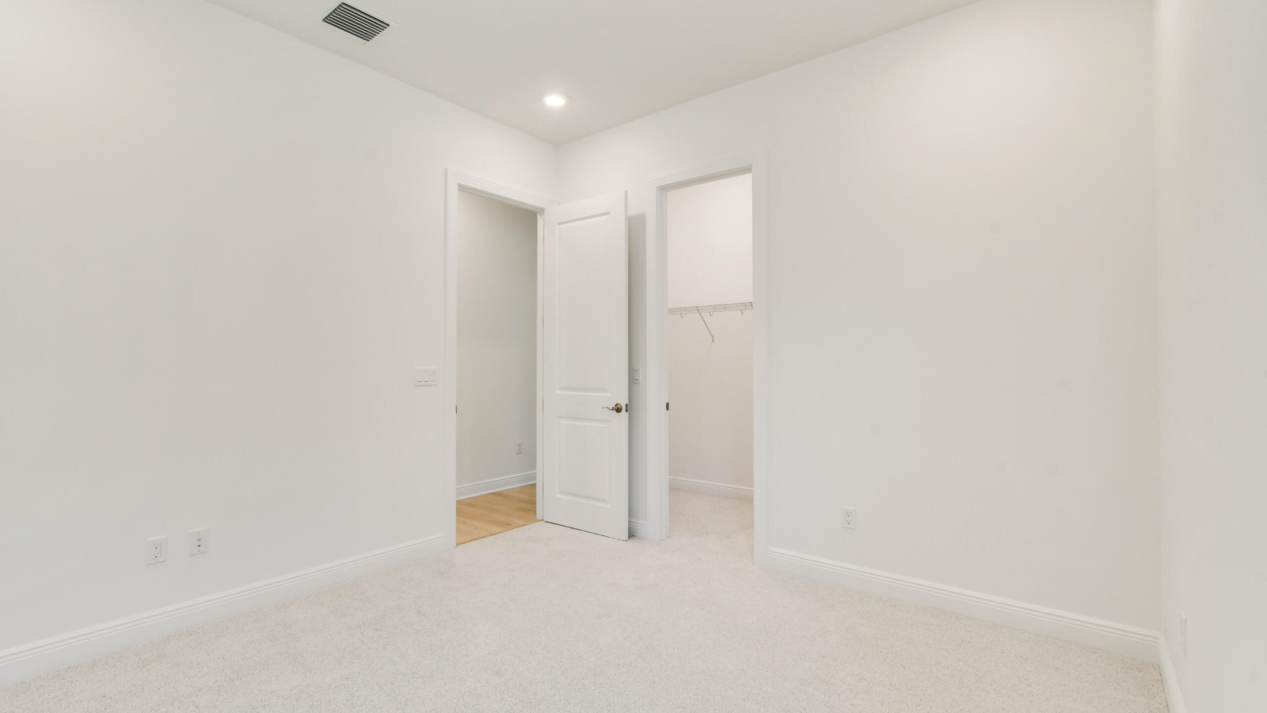 5615 Saint Armands Way