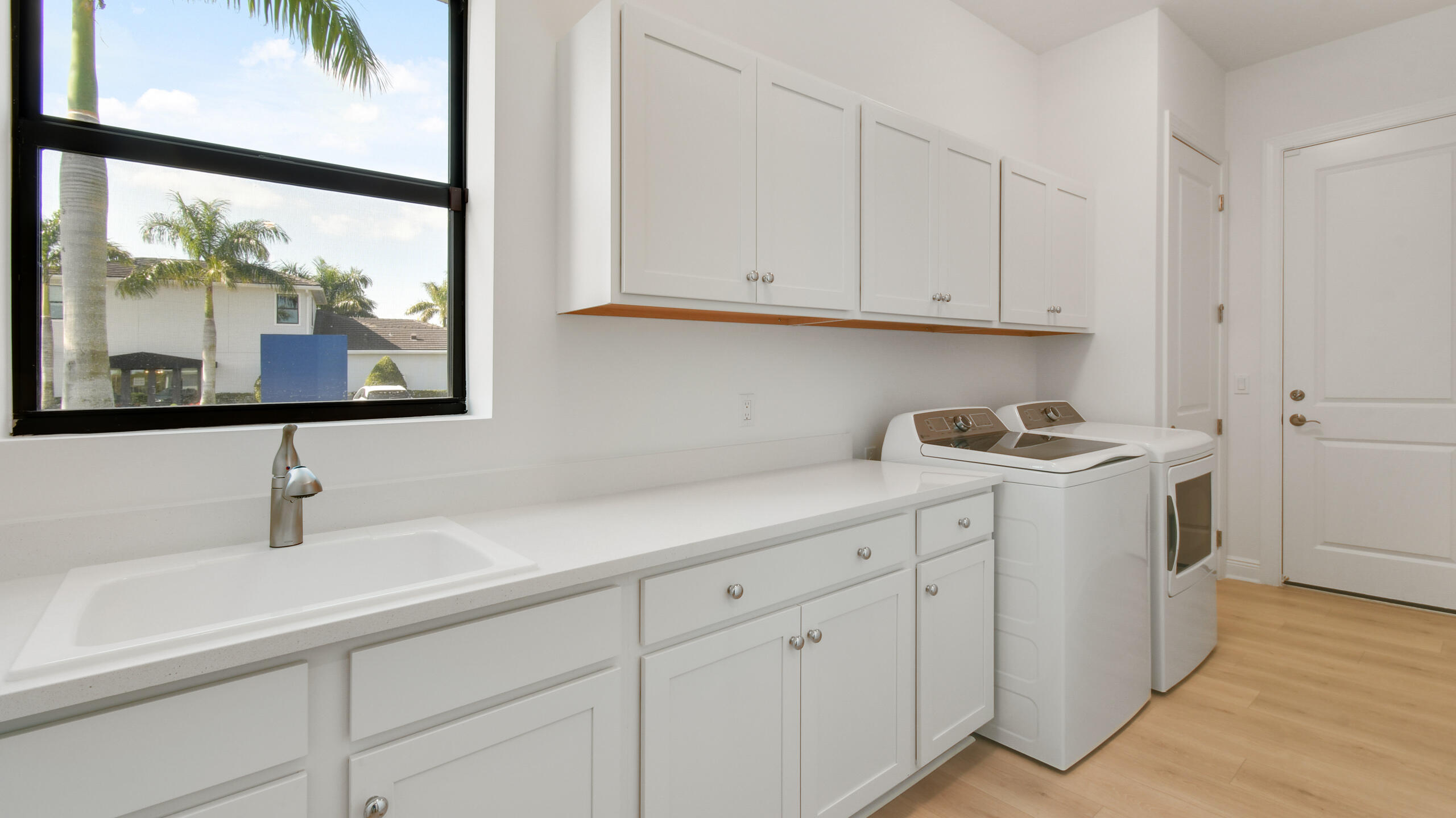 5615 Saint Armands Way