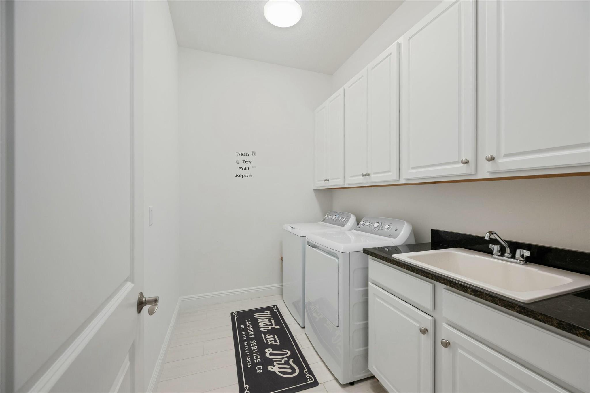 5670 Saint Armands Way