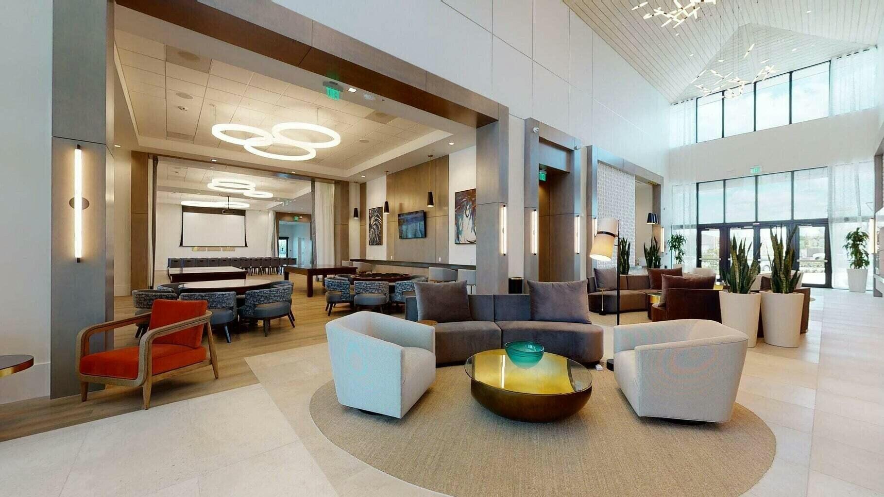 5670 Saint Armands Way