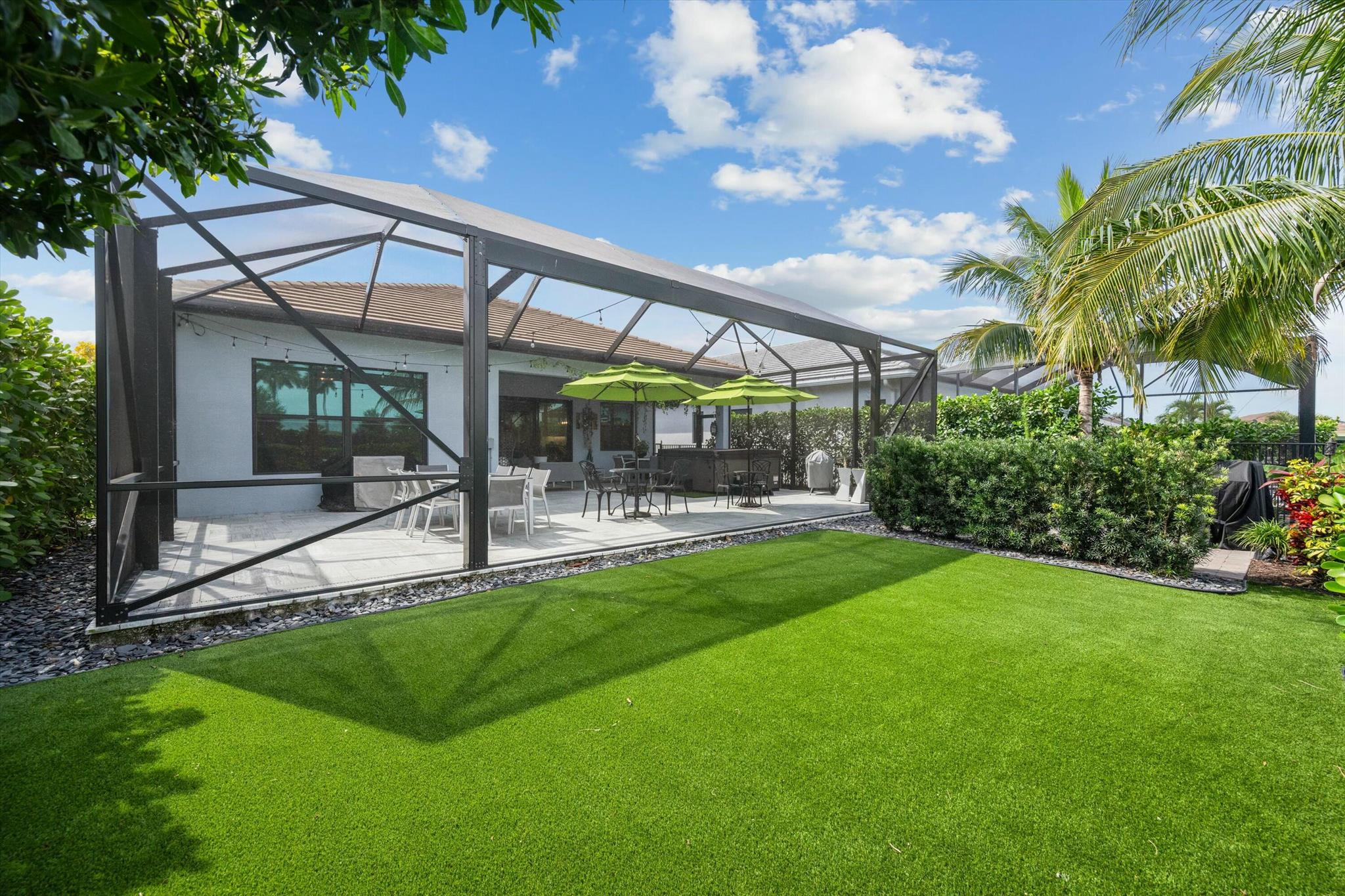 5670 Saint Armands Way