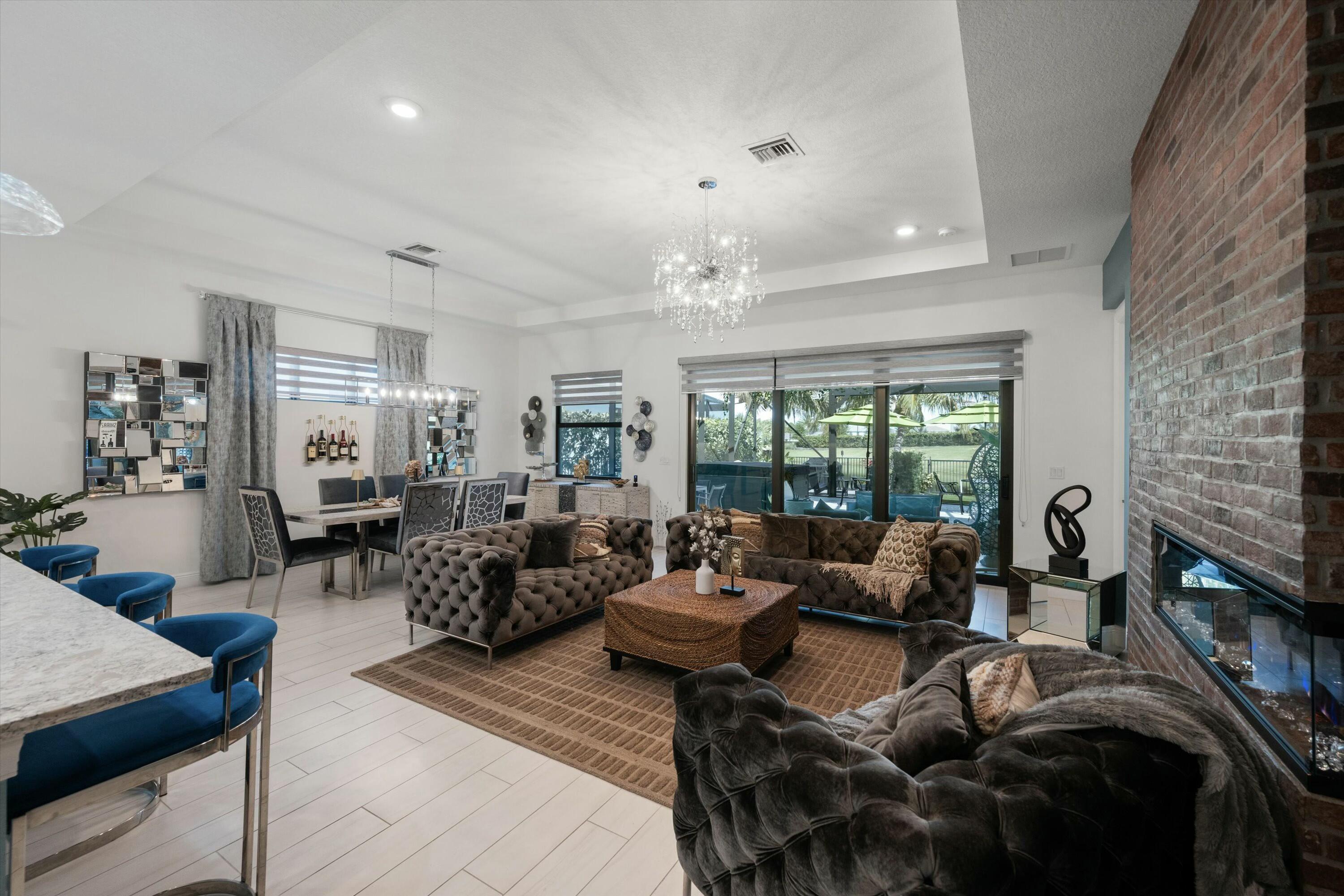 5670 Saint Armands Way