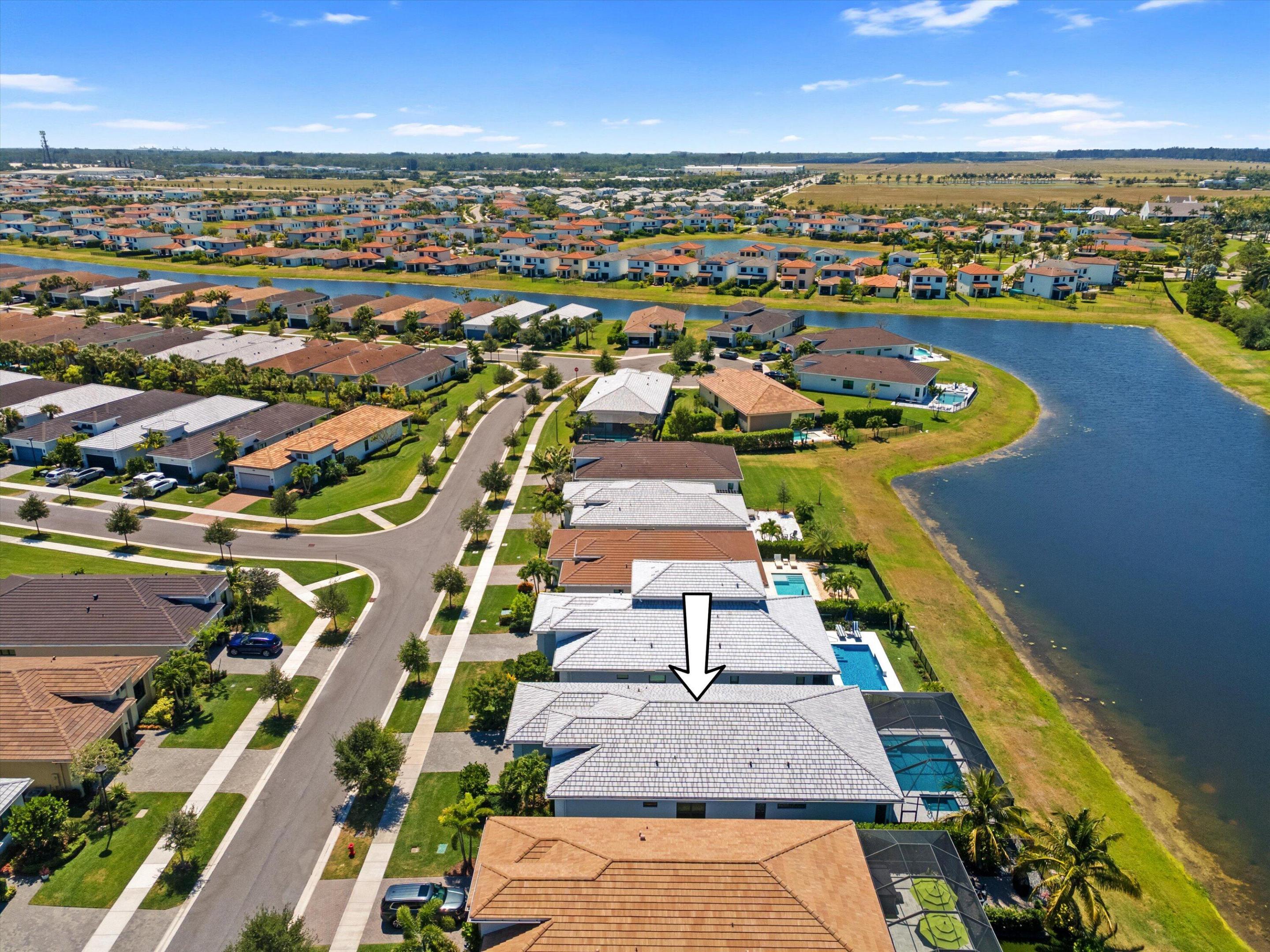 5676 Saint Armands Way