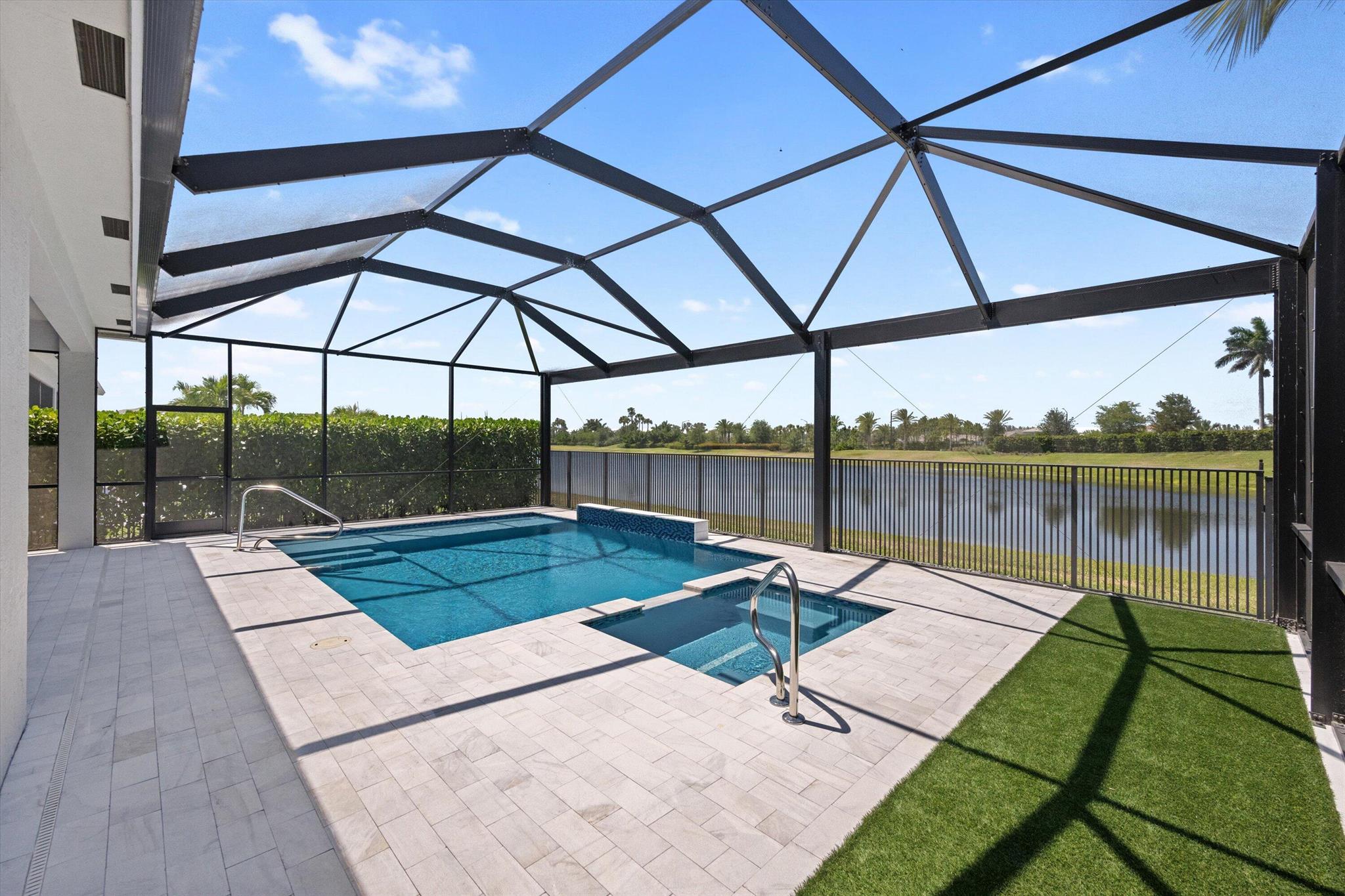 5676 Saint Armands Way