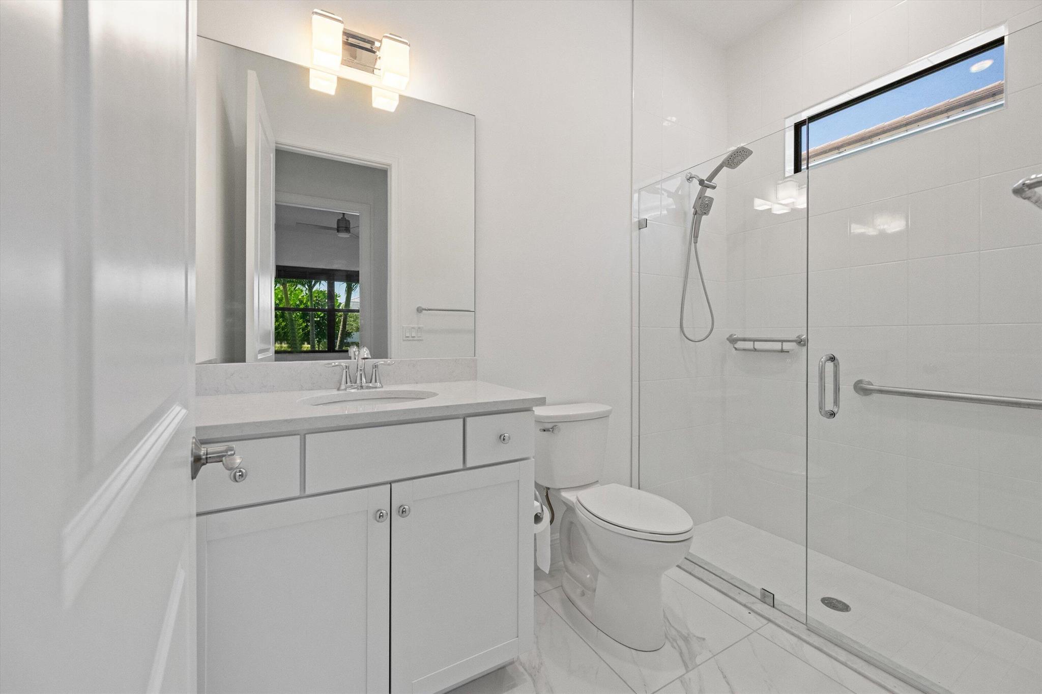 5676 Saint Armands Way