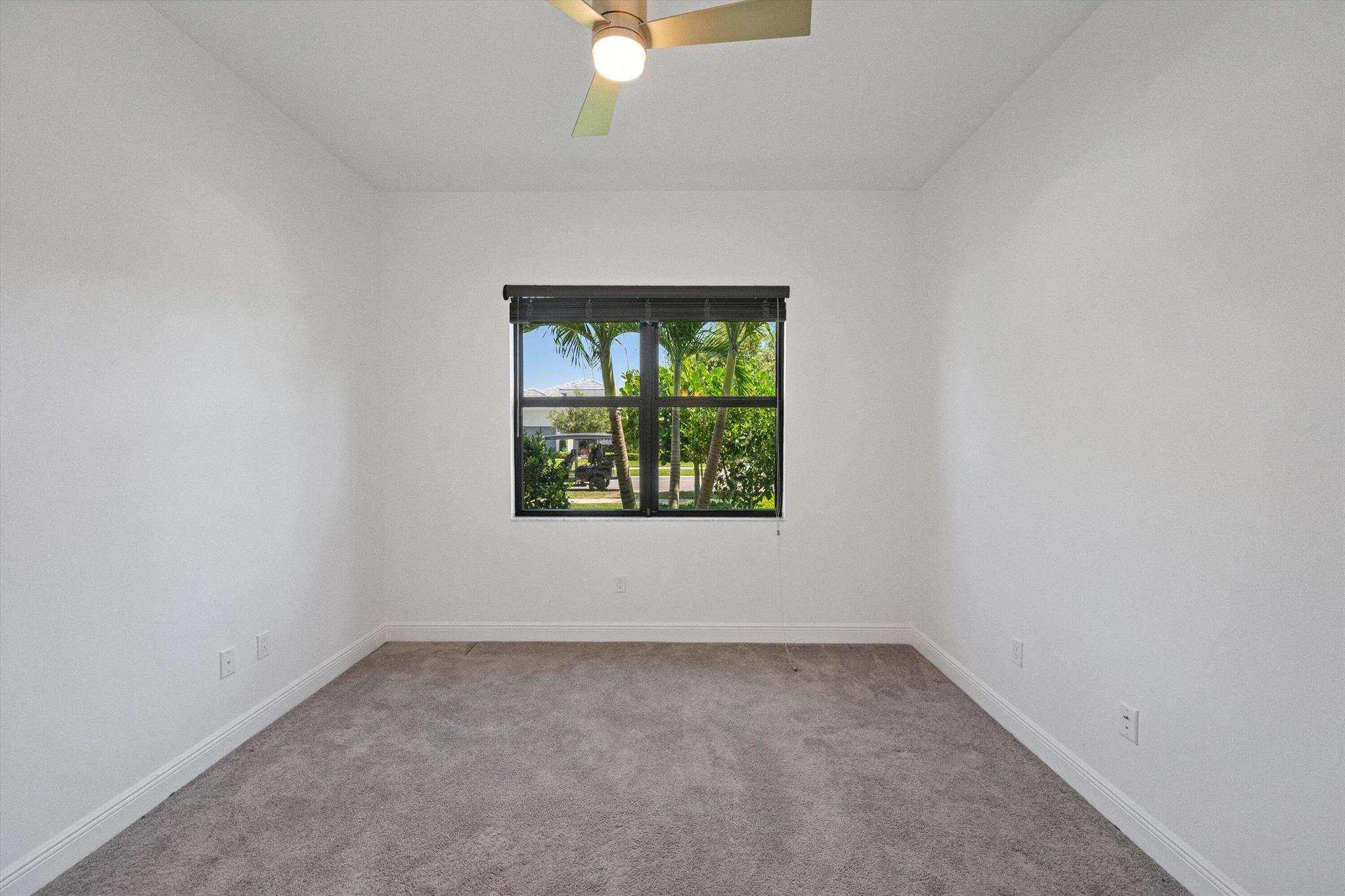 5676 Saint Armands Way