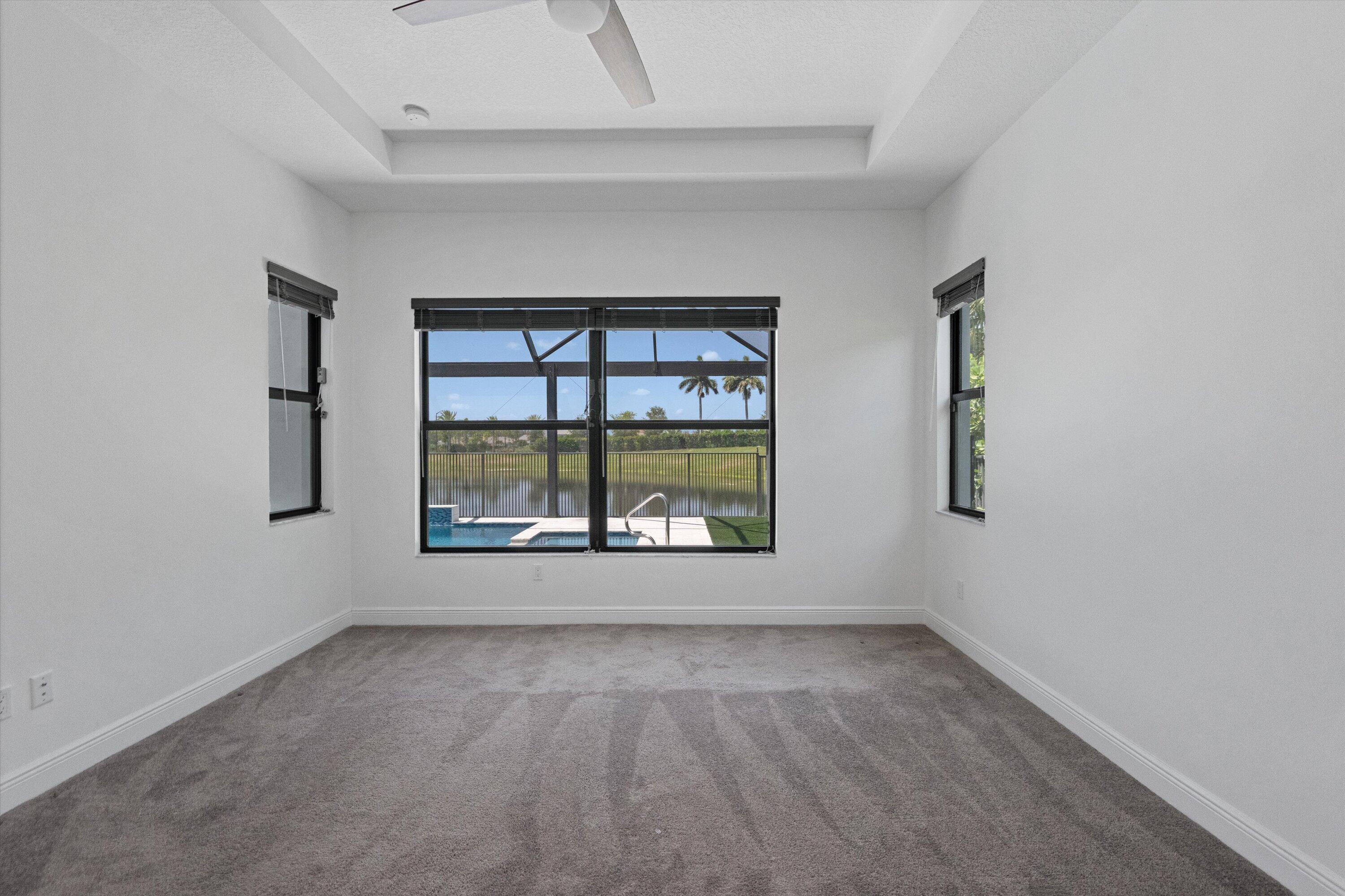 5676 Saint Armands Way