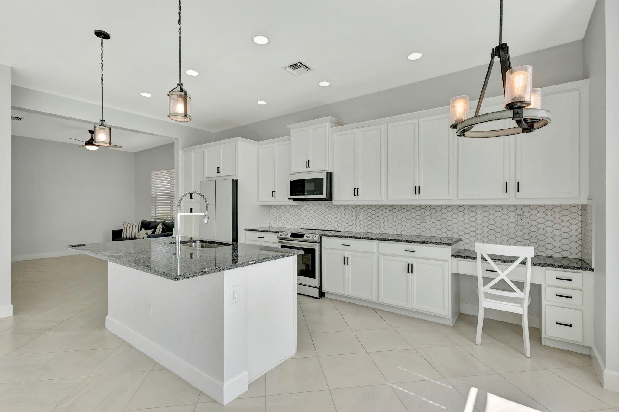 15775 Goldfinch Circle