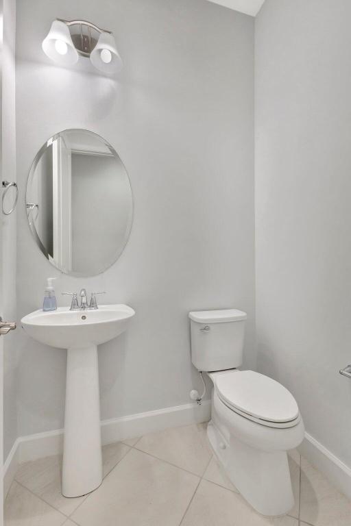 15775 Goldfinch Circle