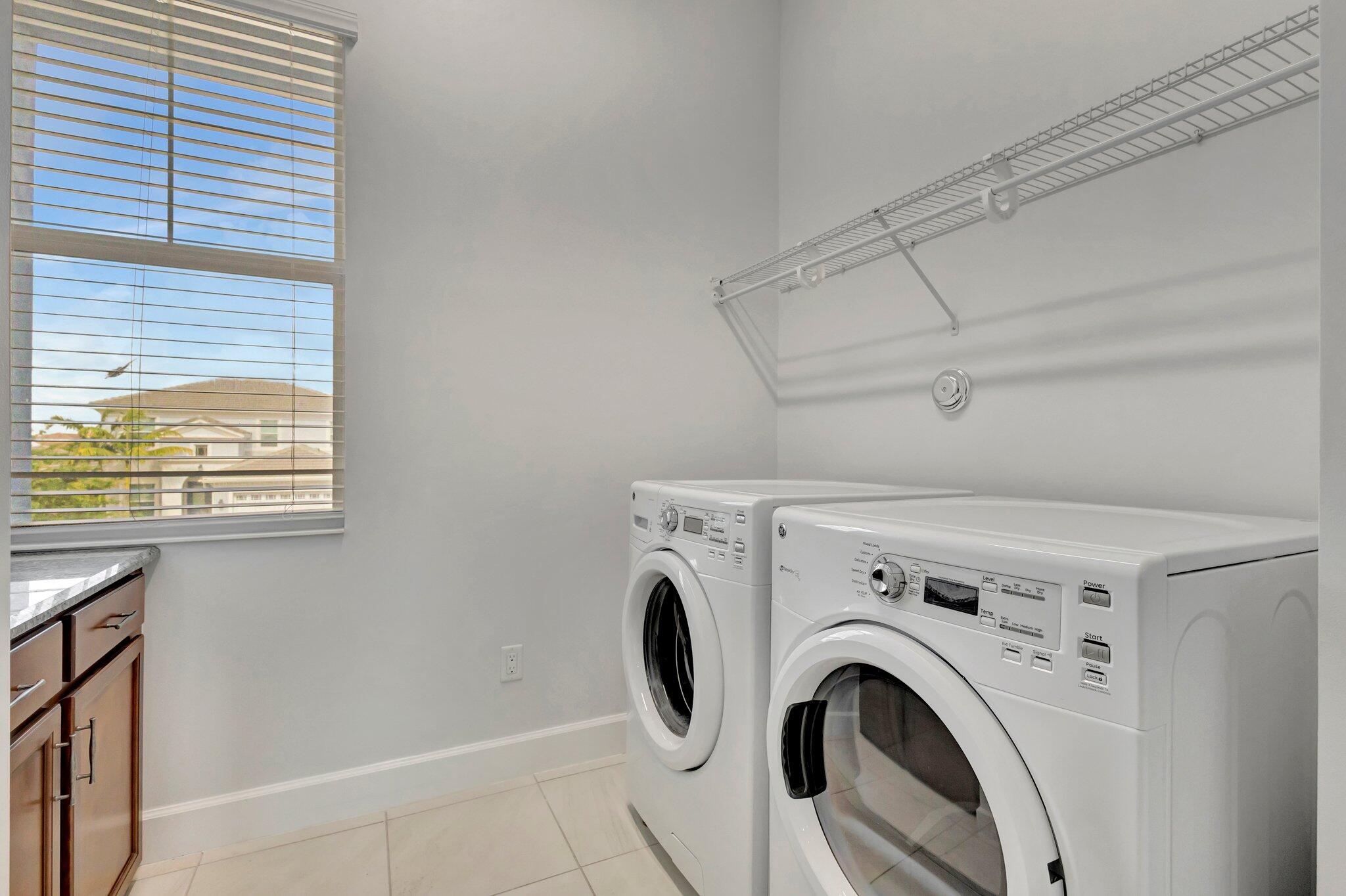 15775 Goldfinch Circle