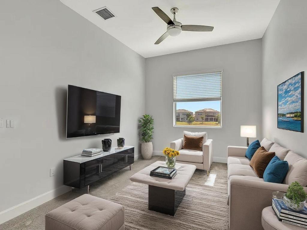 15775 Goldfinch Circle