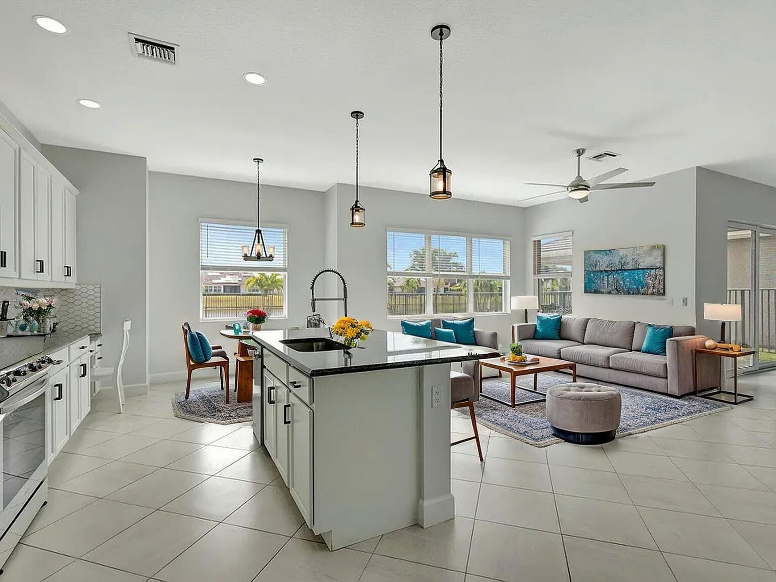 15775 Goldfinch Circle