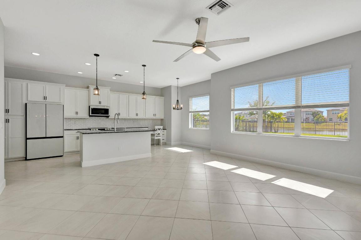 15775 Goldfinch Circle