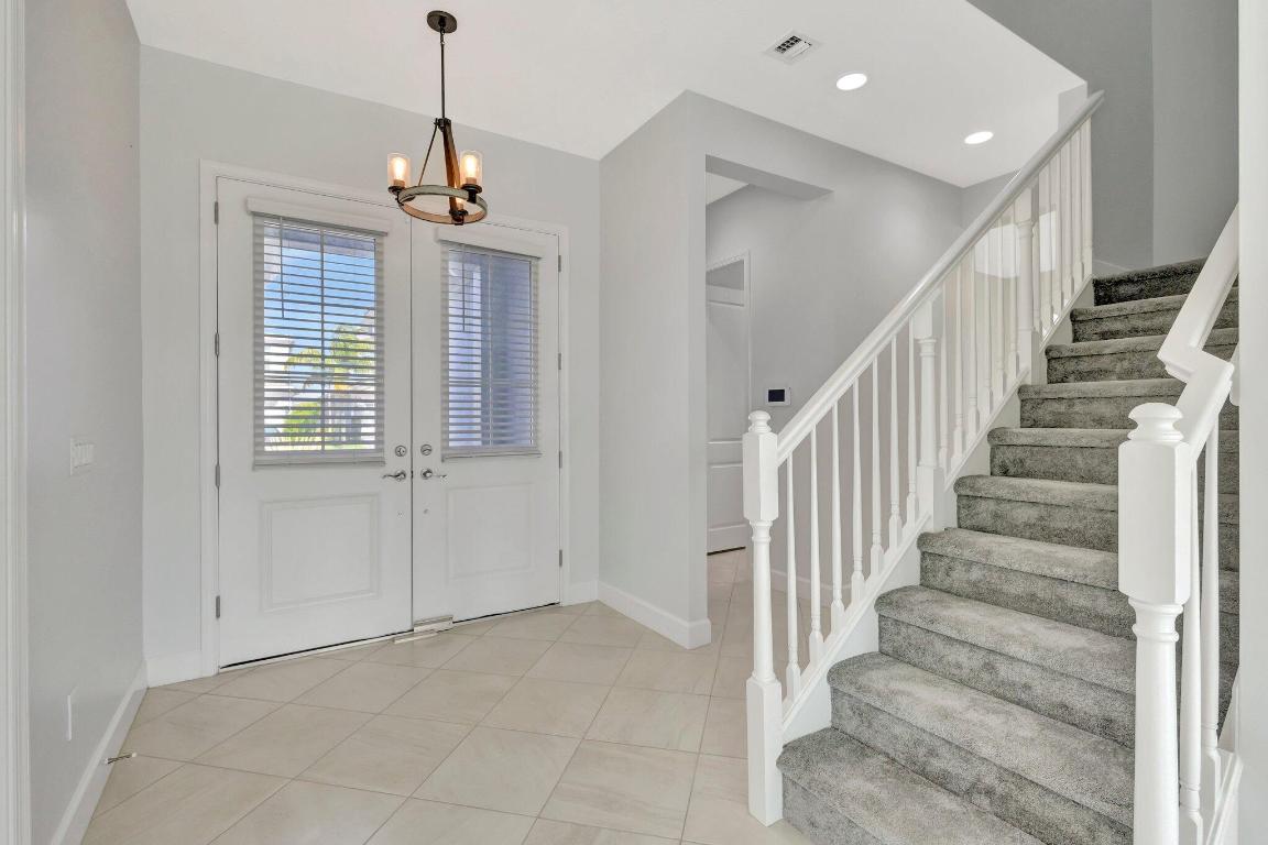 15775 Goldfinch Circle