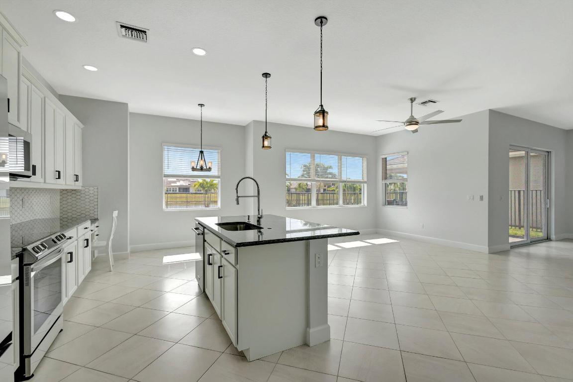 15775 Goldfinch Circle