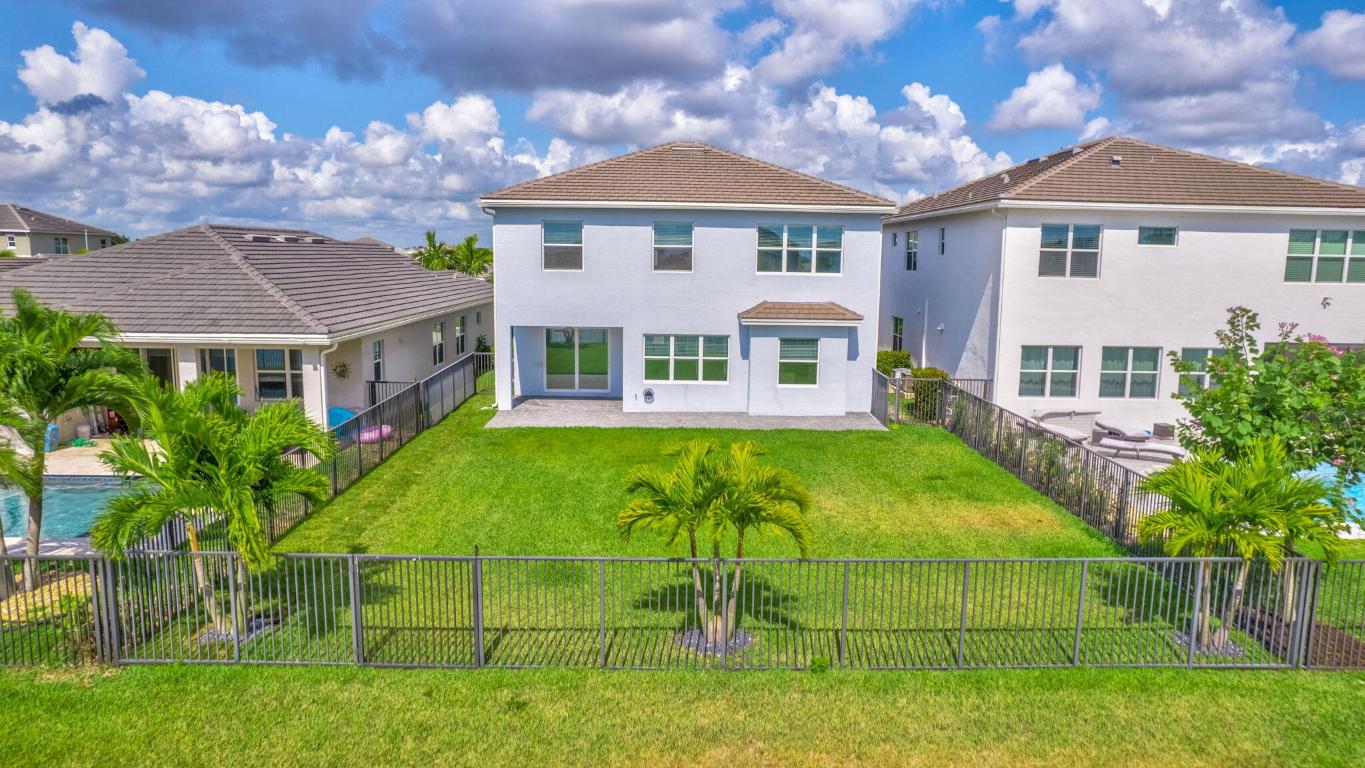 15775 Goldfinch Circle