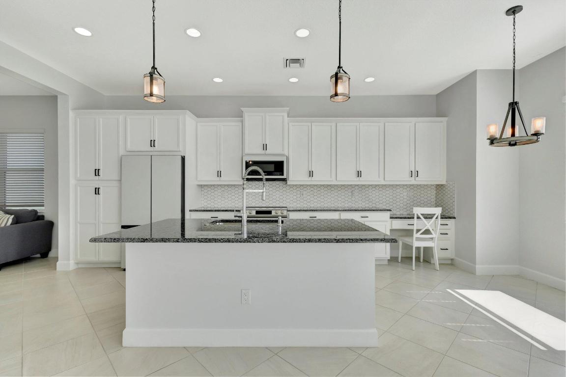 15775 Goldfinch Circle