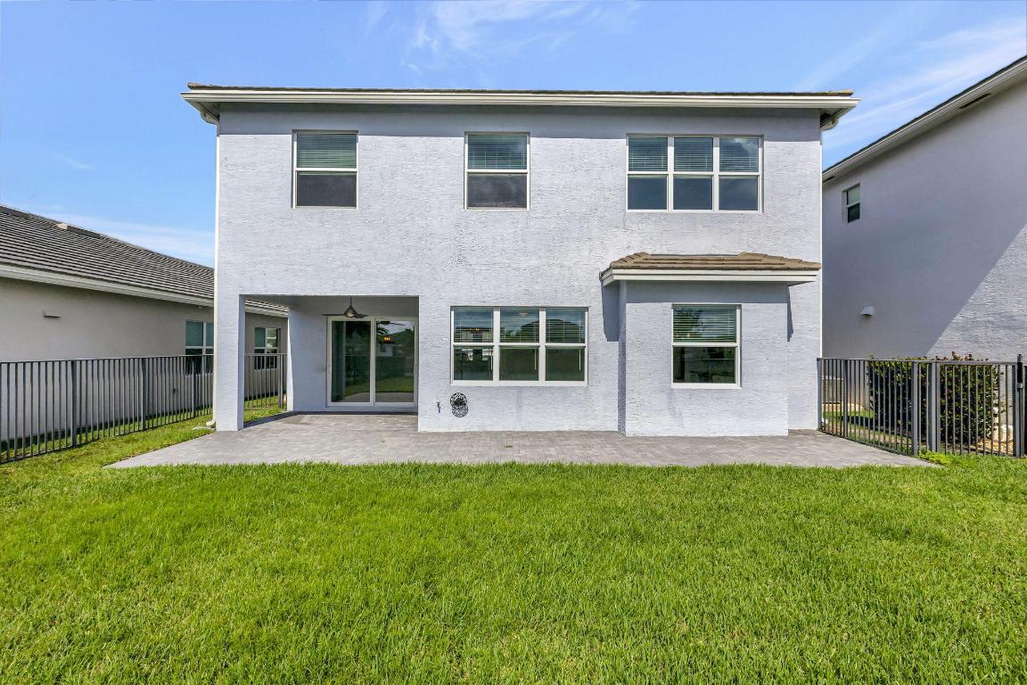 15775 Goldfinch Circle