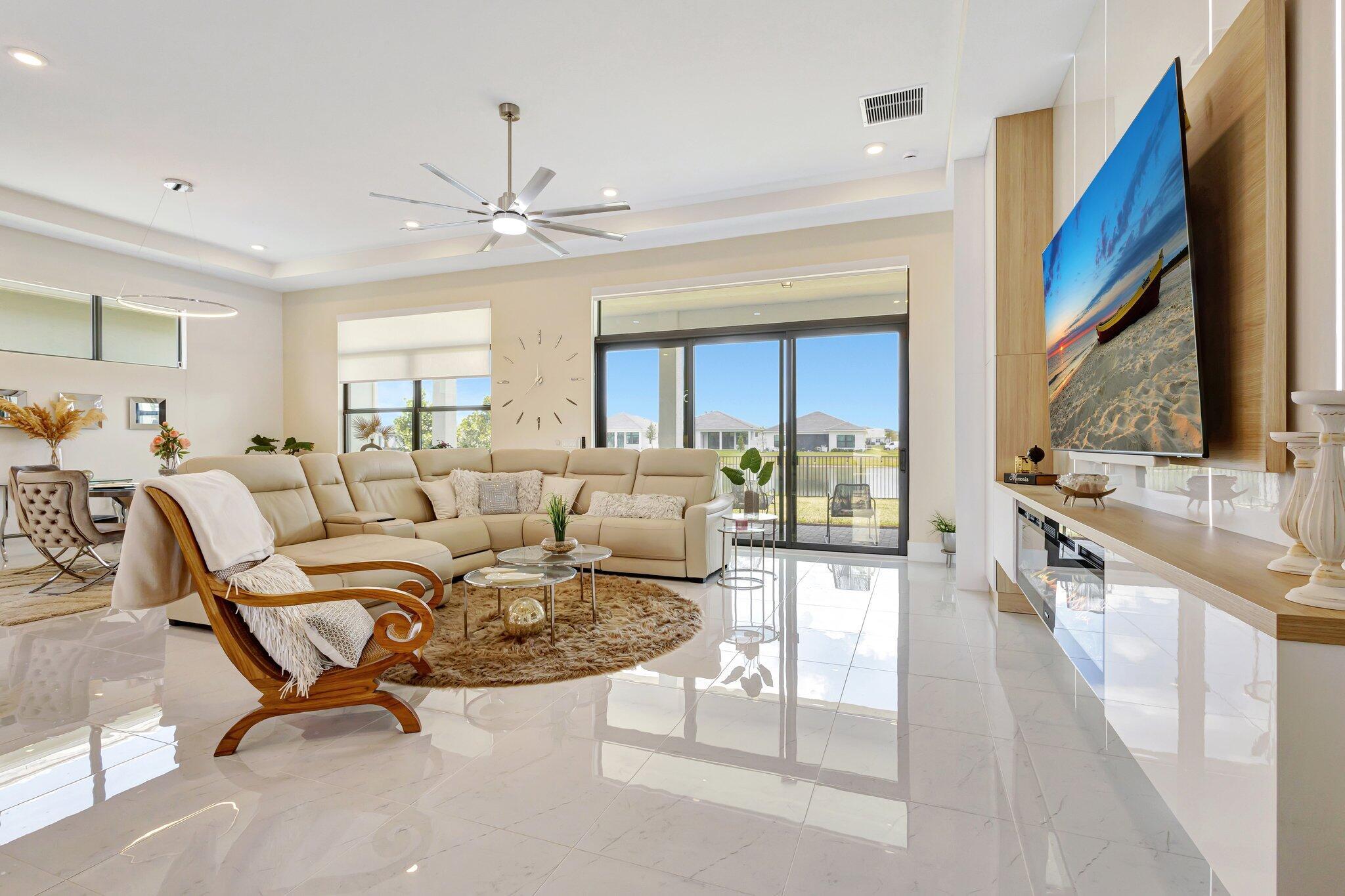 5320 Saint Armands Way