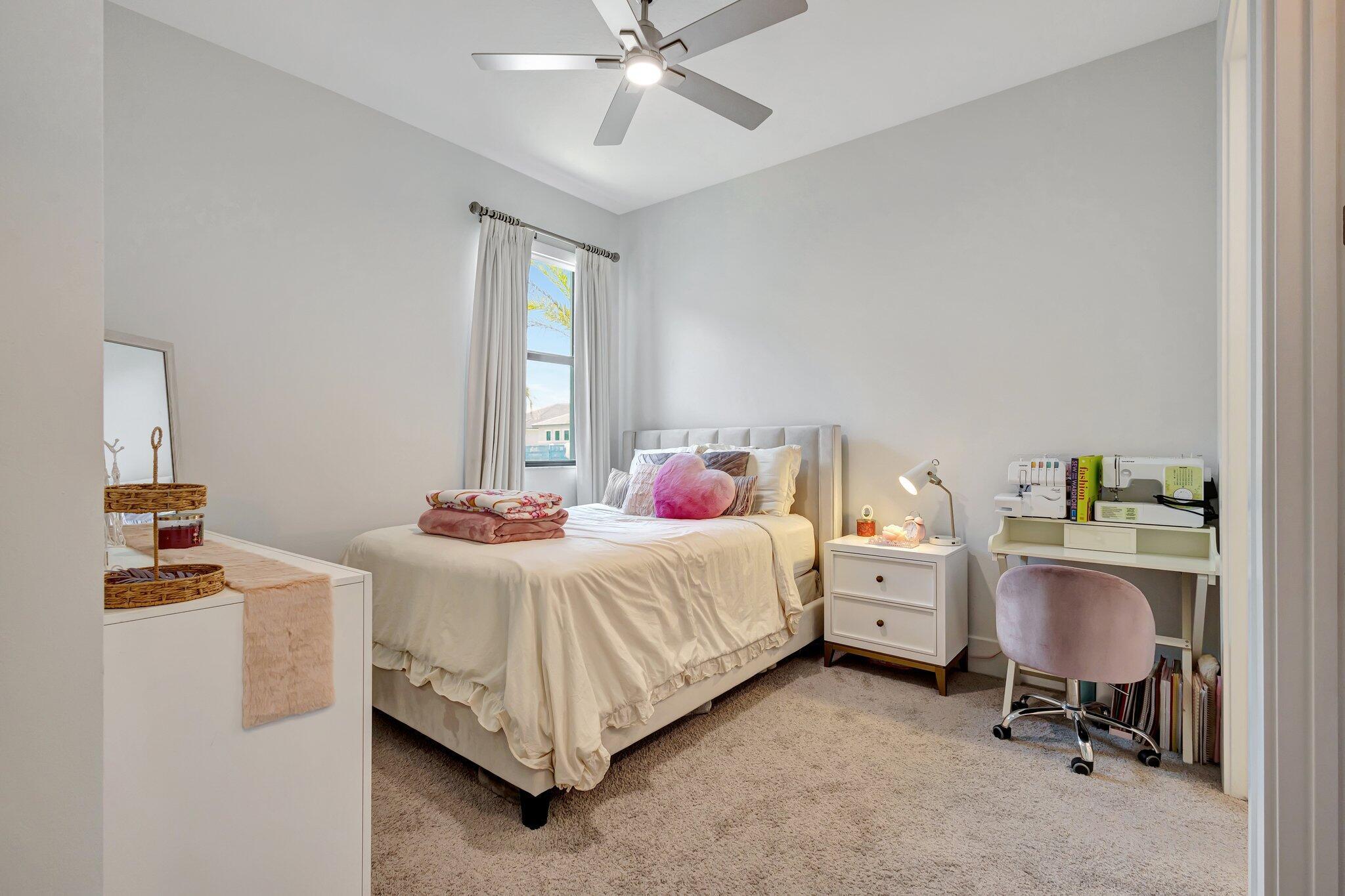 5320 Saint Armands Way