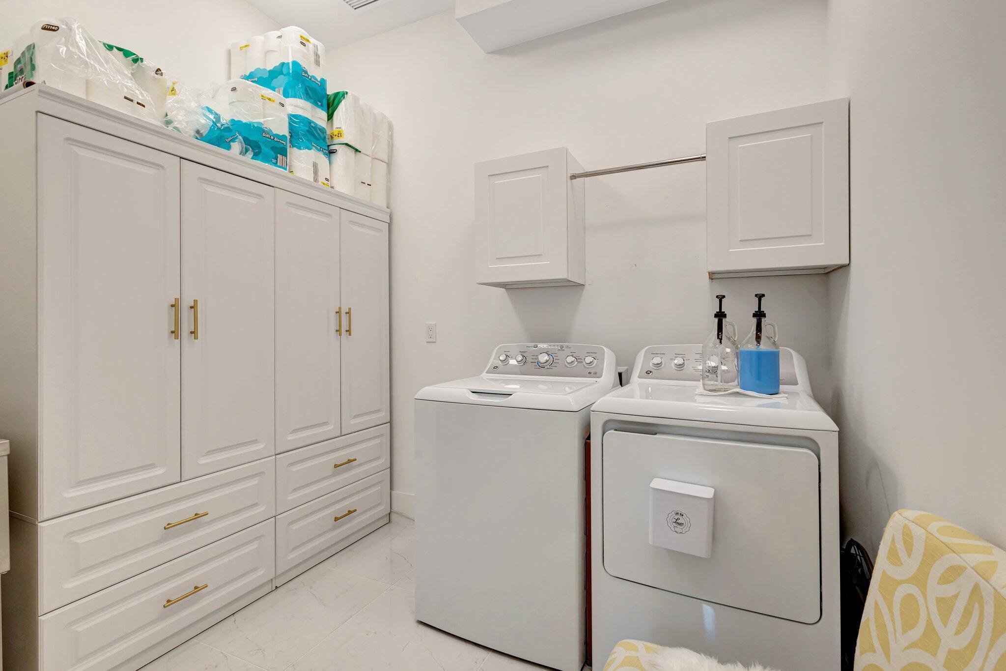 5320 Saint Armands Way