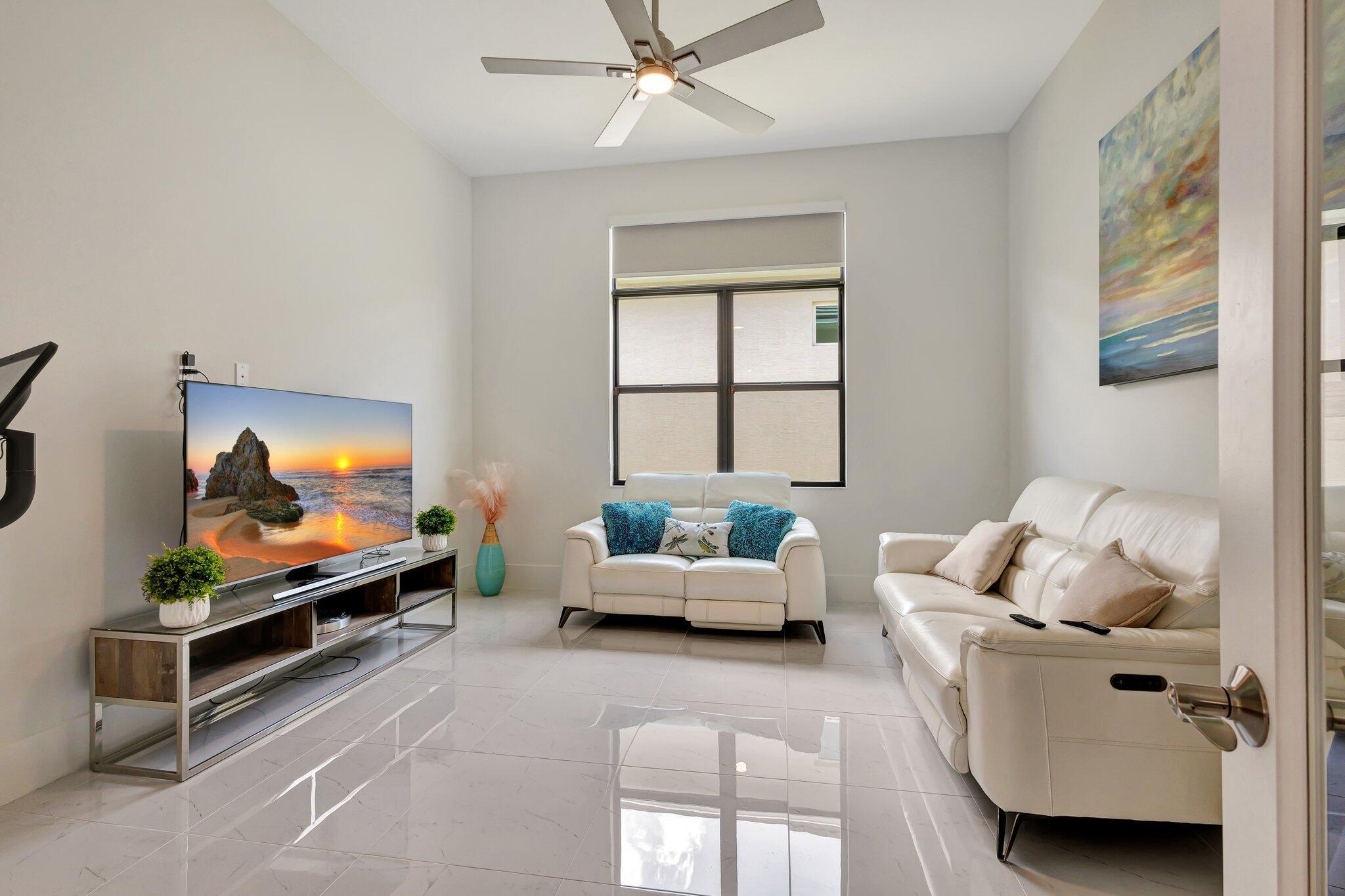 5320 Saint Armands Way