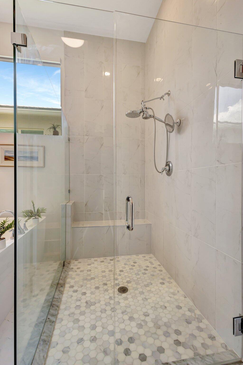 5320 Saint Armands Way