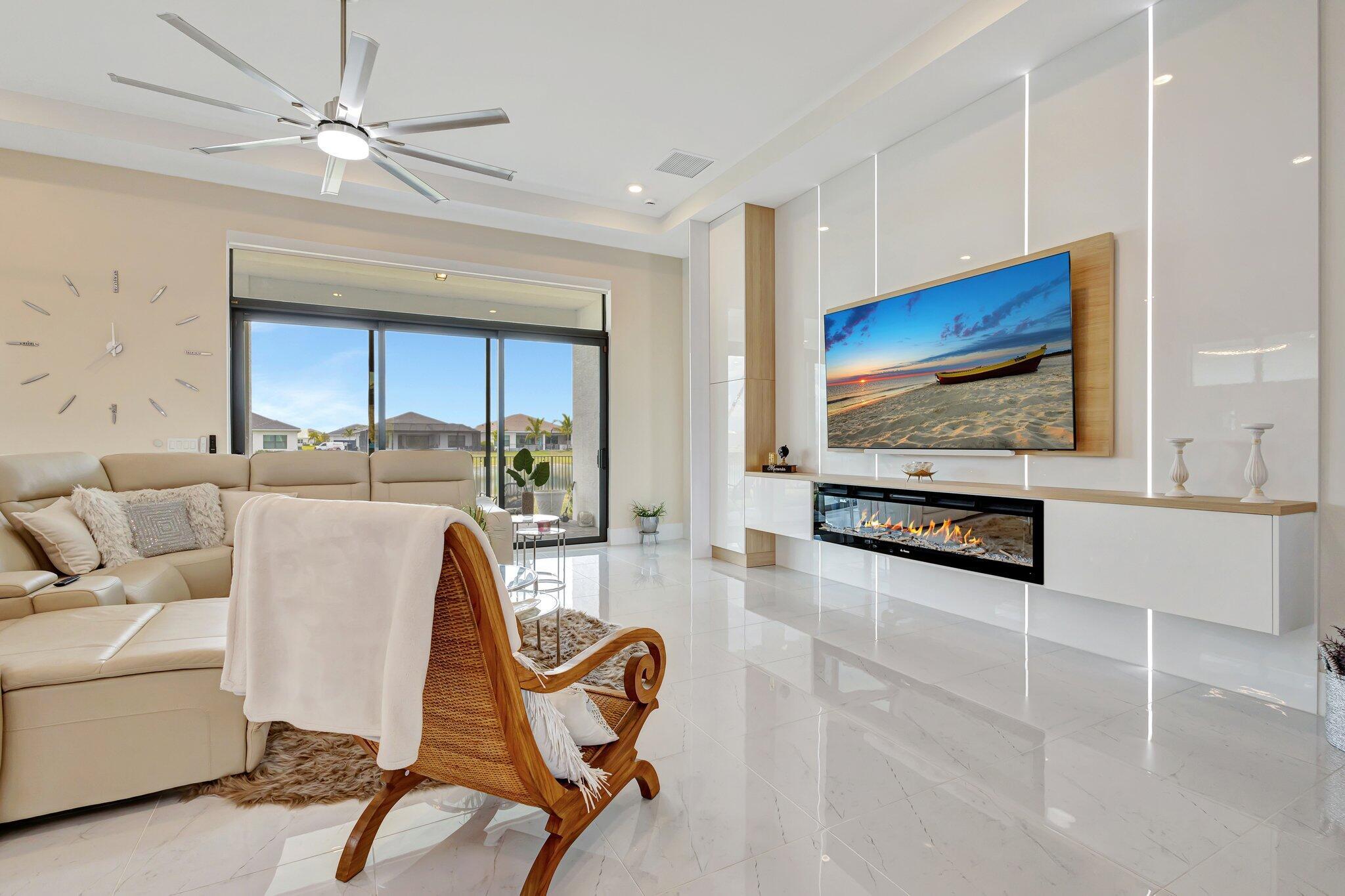 5320 Saint Armands Way