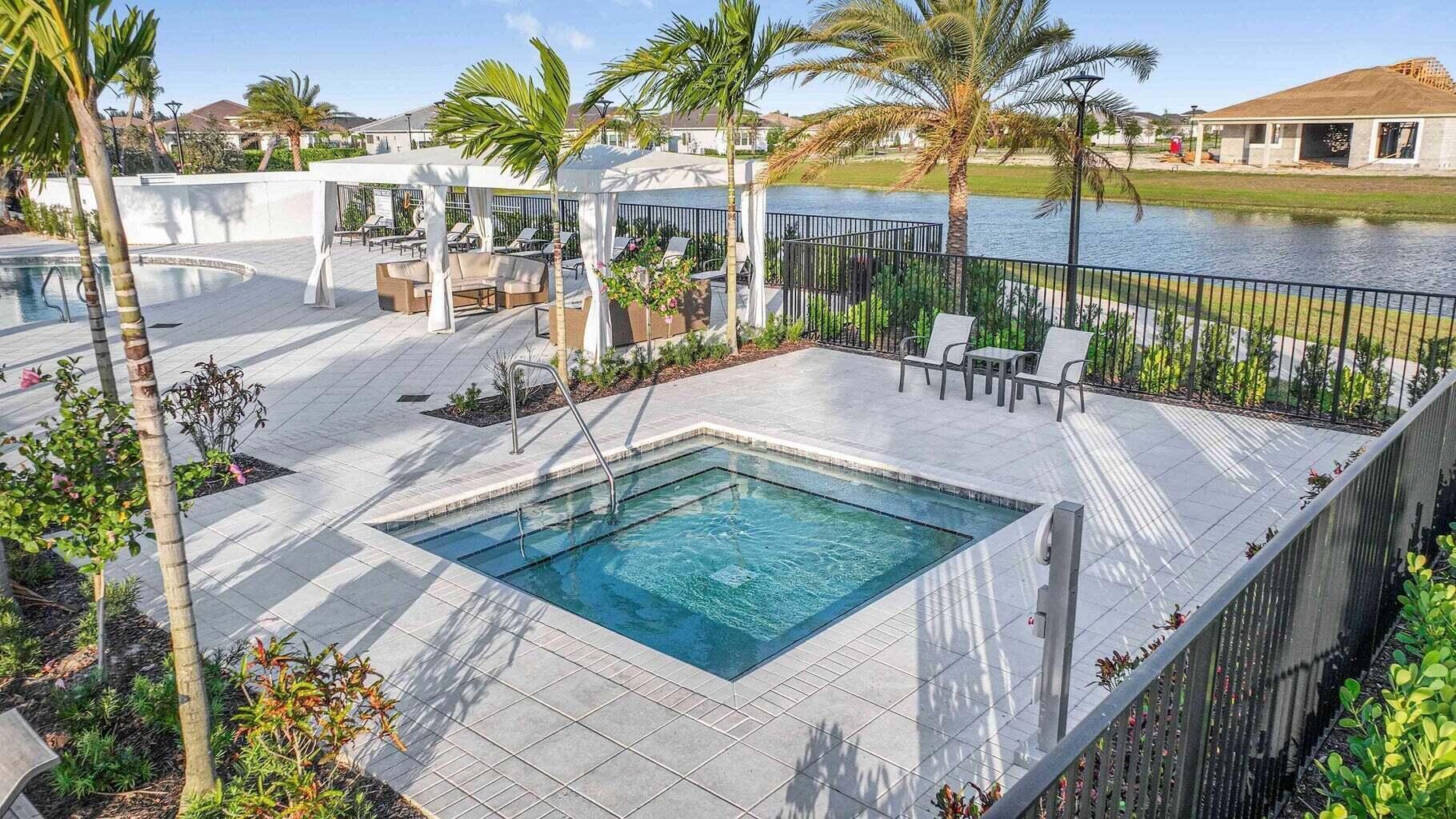 5320 Saint Armands Way