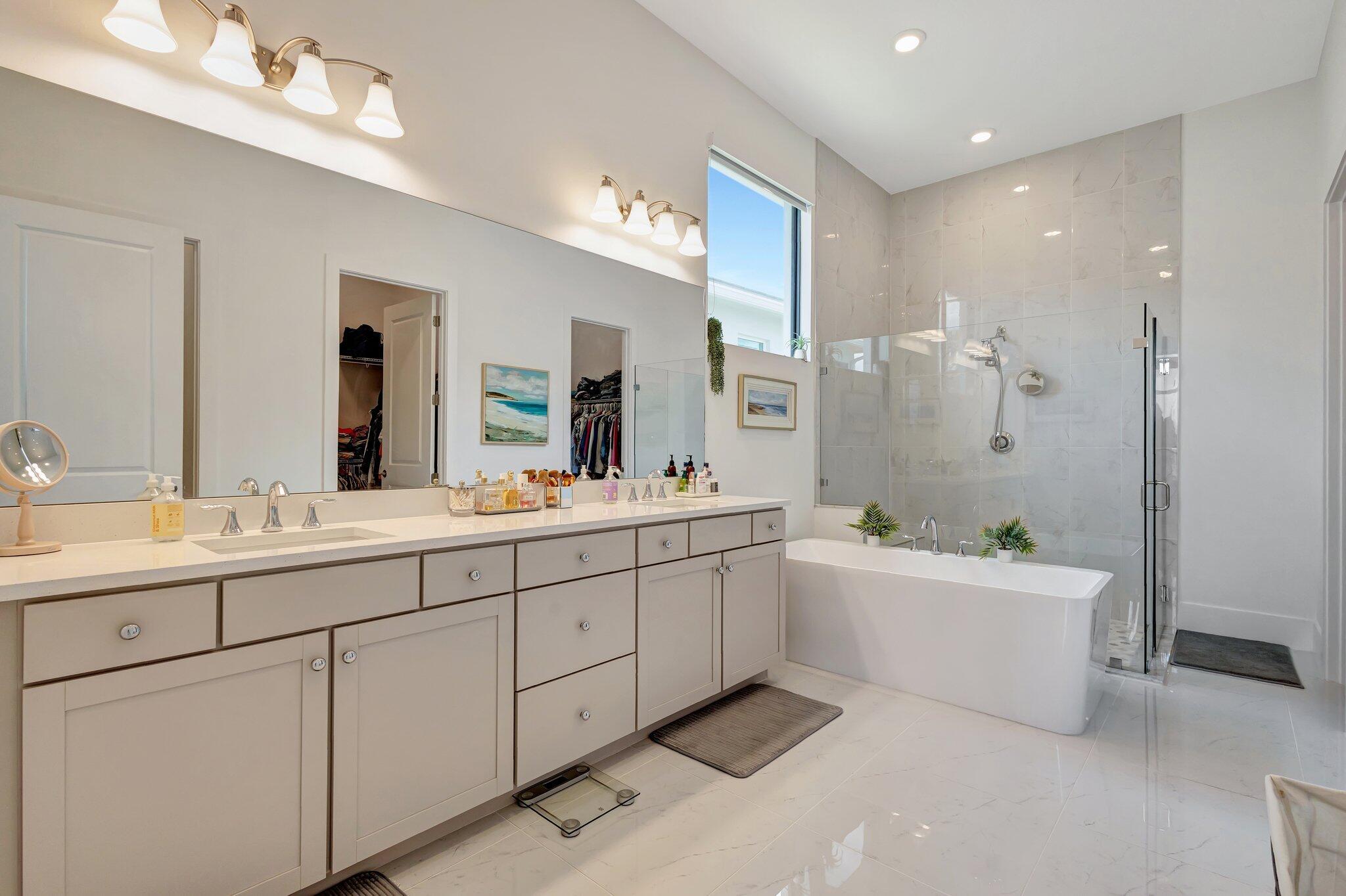 5320 Saint Armands Way