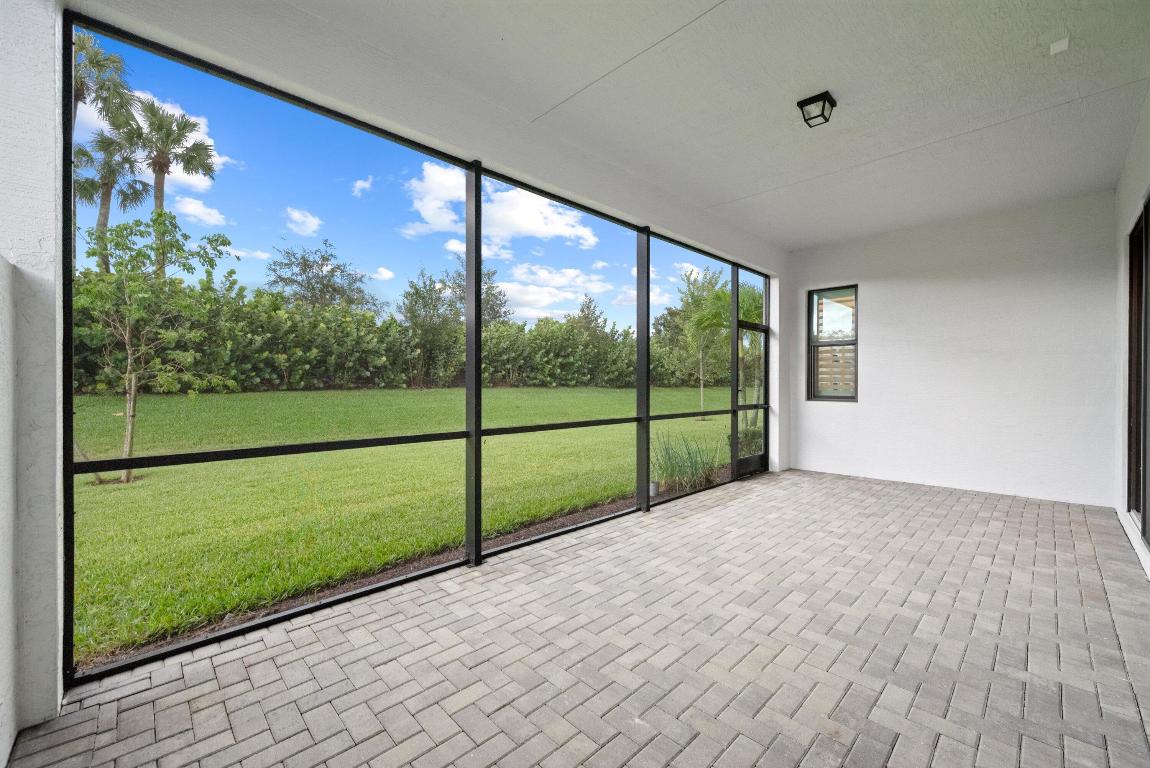 5546 Saint Armands Way