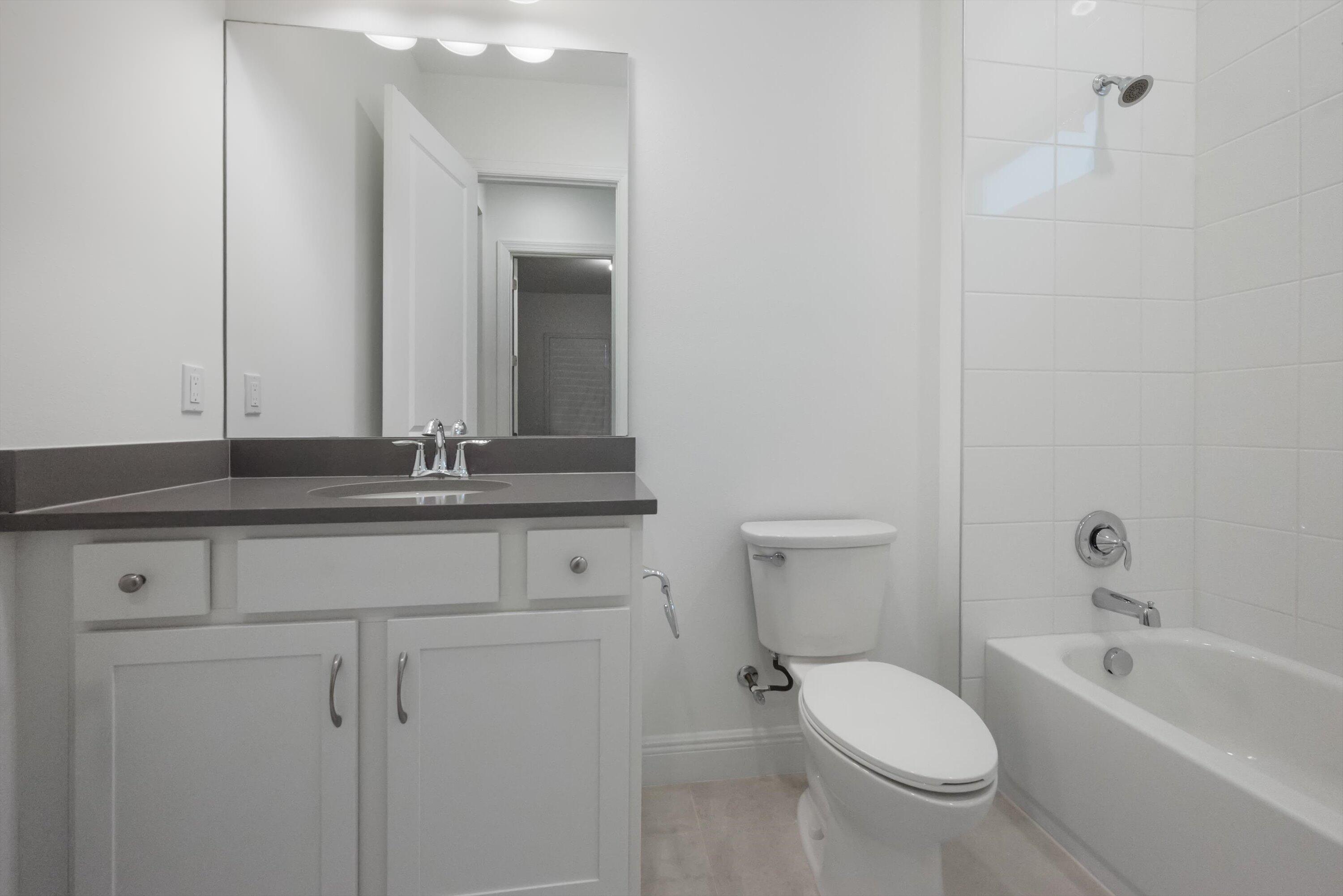 5546 Saint Armands Way