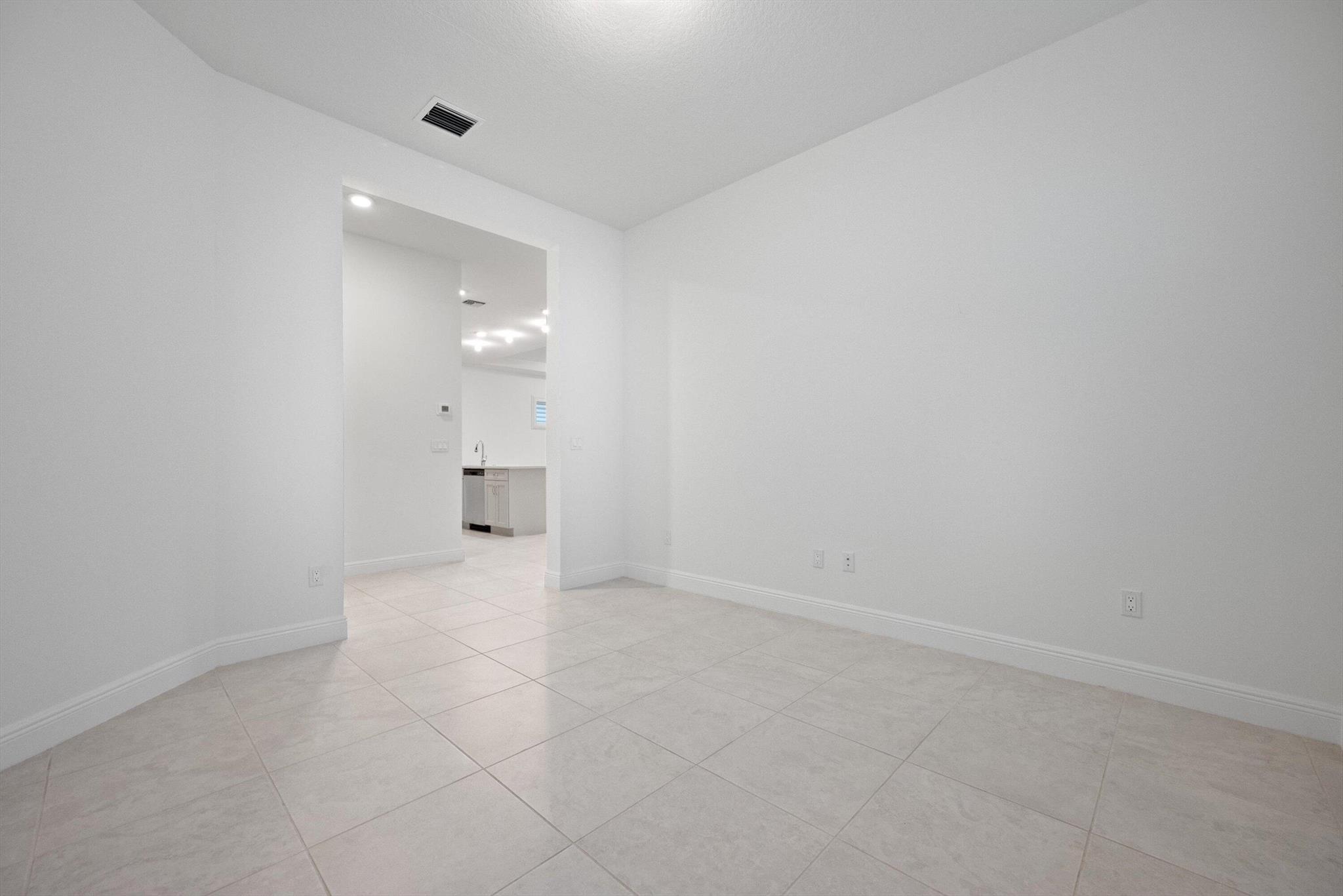 5546 Saint Armands Way