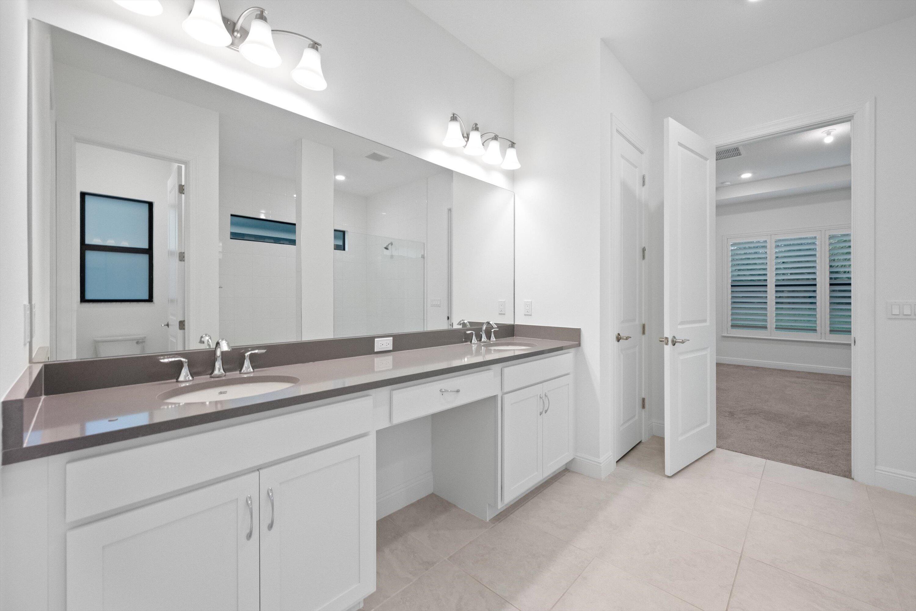 5546 Saint Armands Way