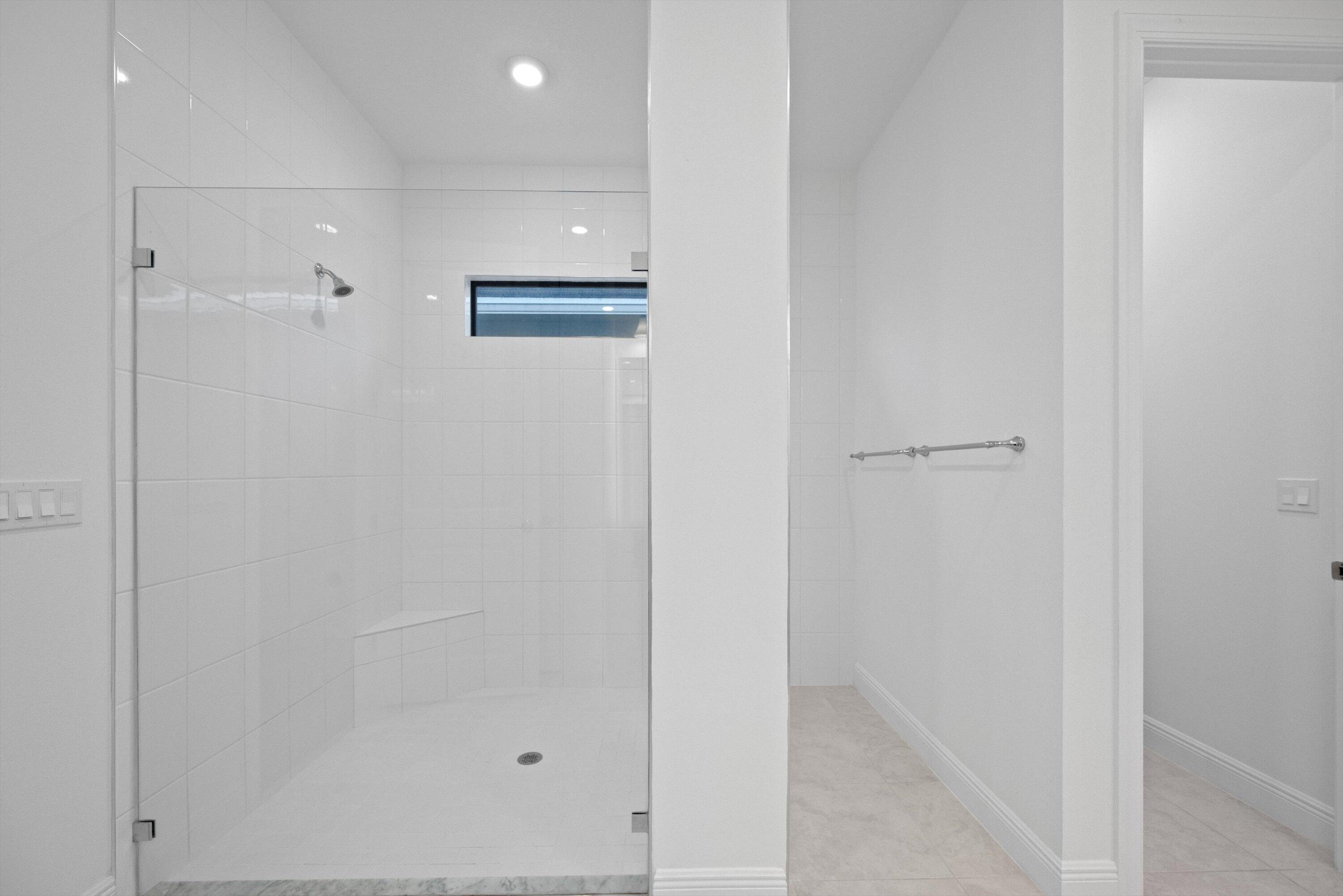 5546 Saint Armands Way