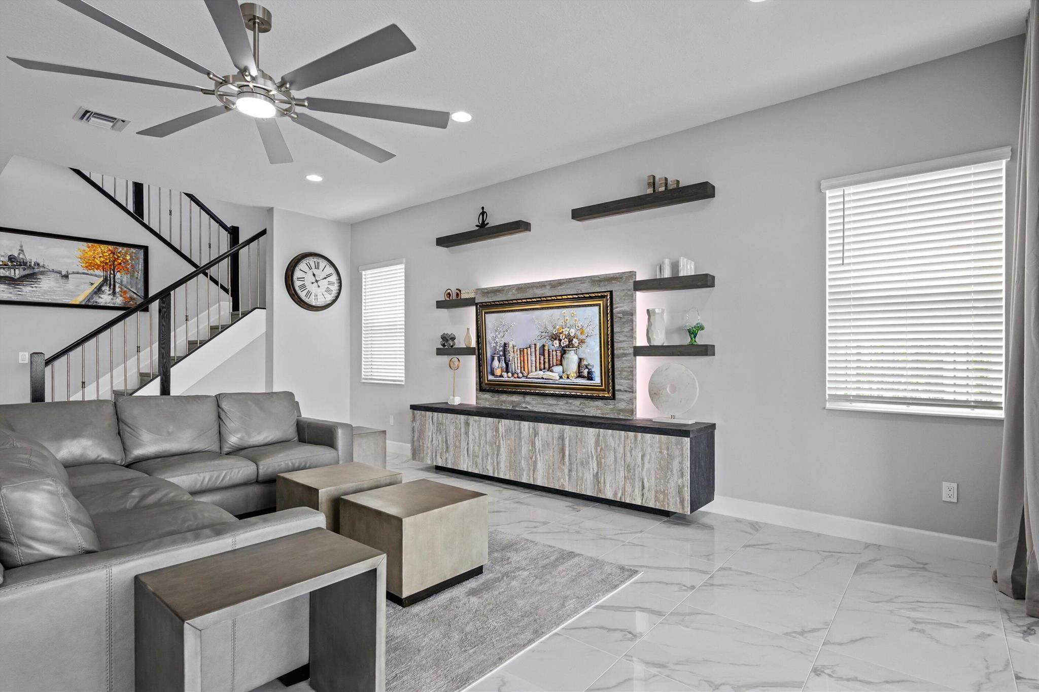 5603 Liberty Lane