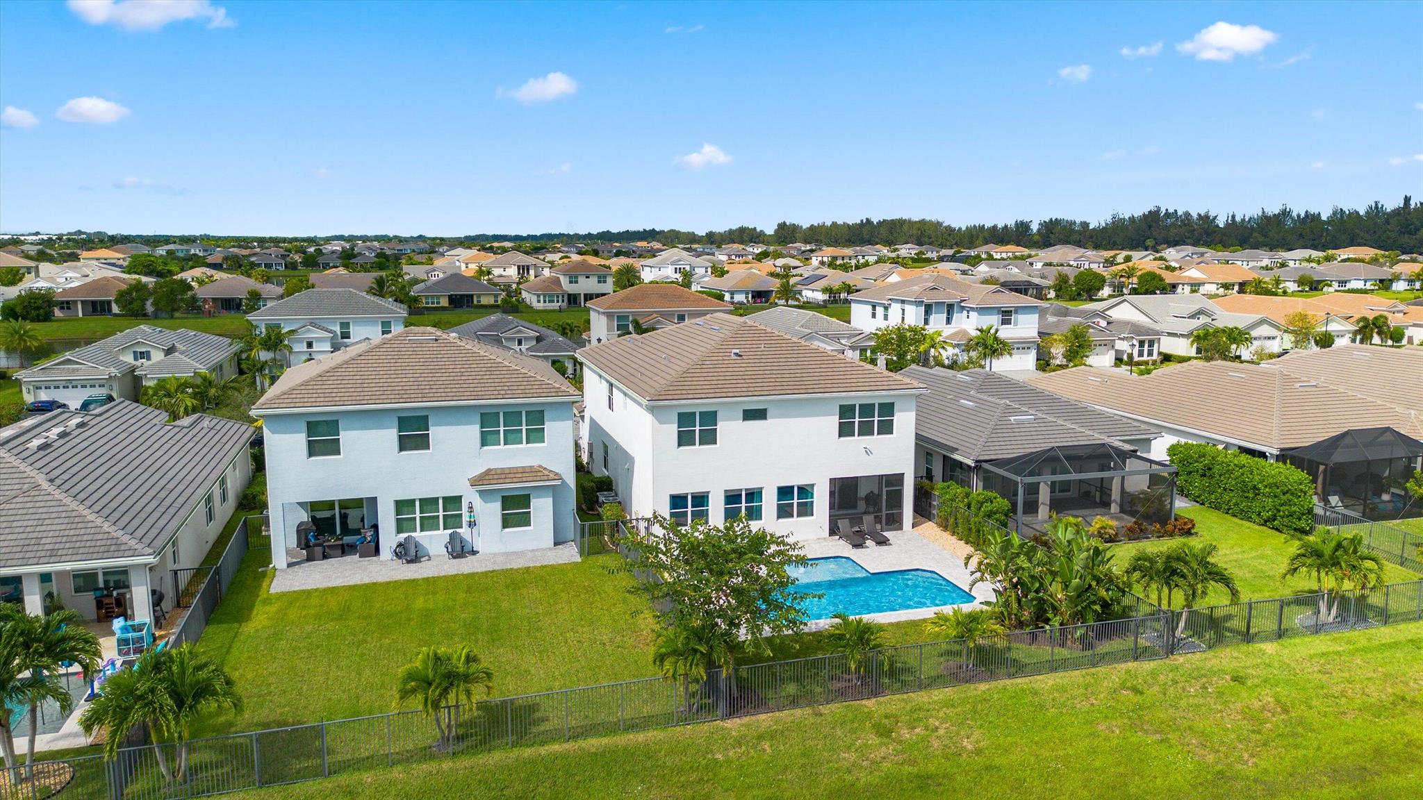 15769 Goldfinch Circle