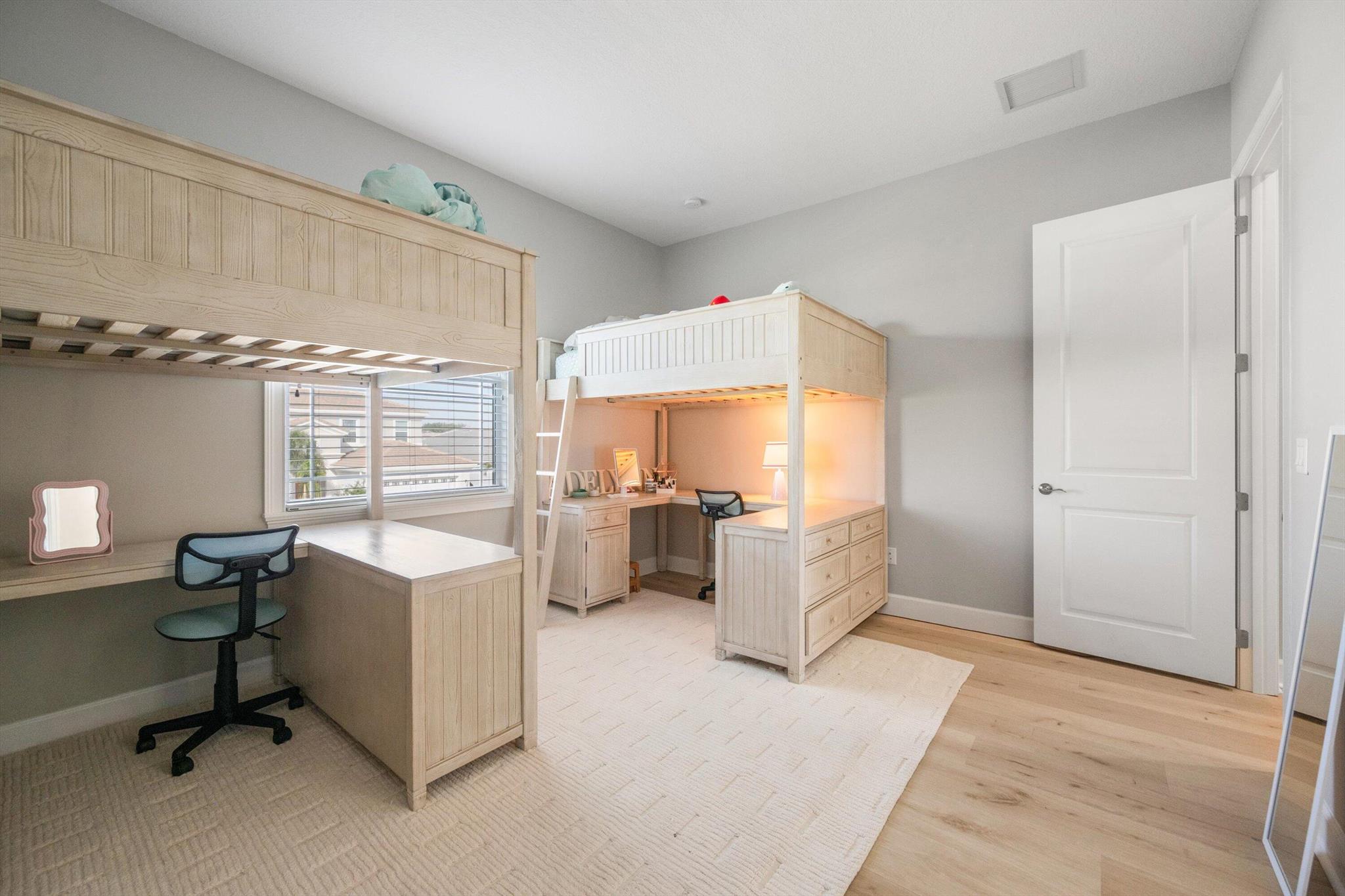 15769 Goldfinch Circle