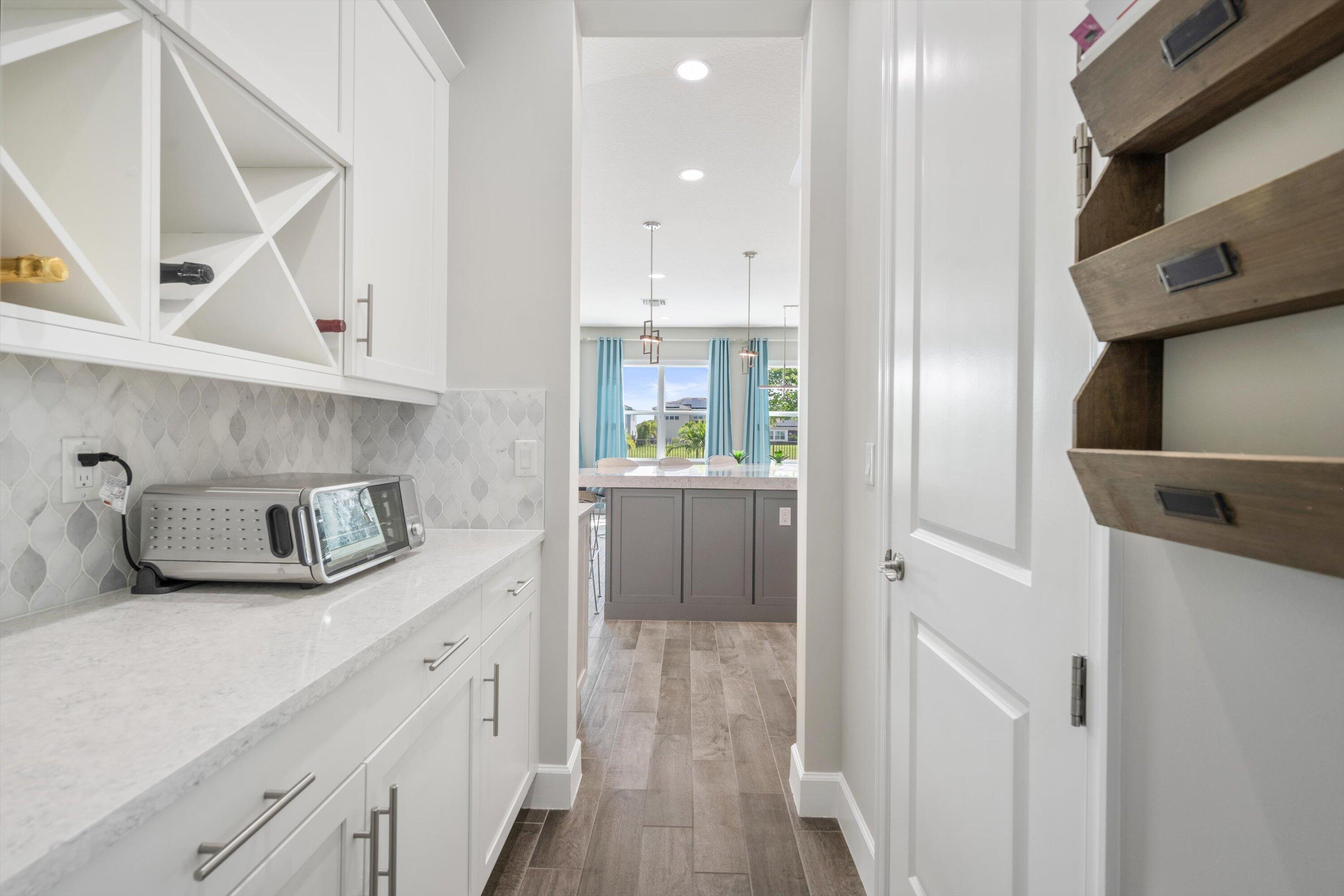 15769 Goldfinch Circle