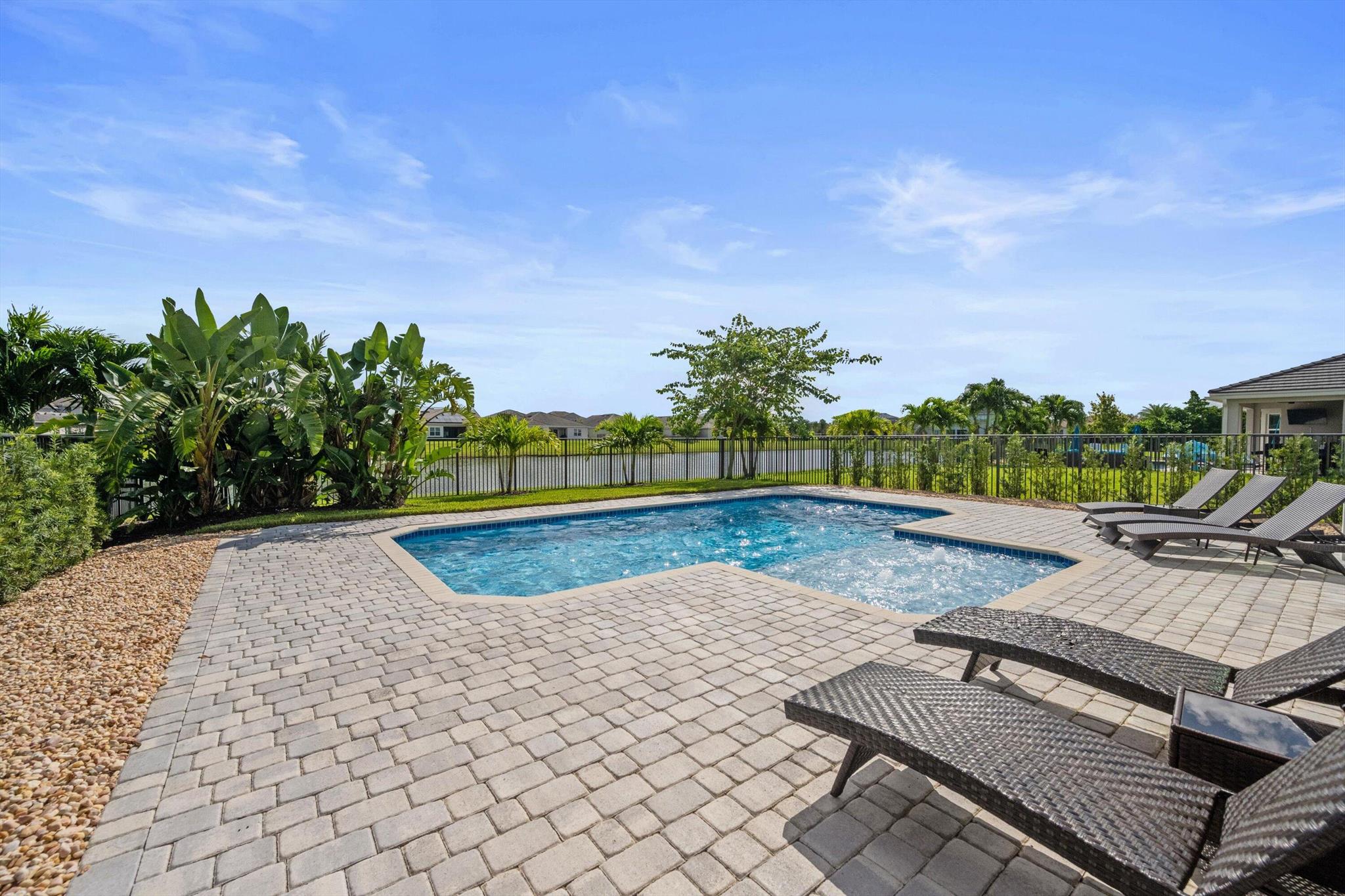 15769 Goldfinch Circle