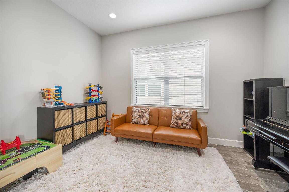 15769 Goldfinch Circle