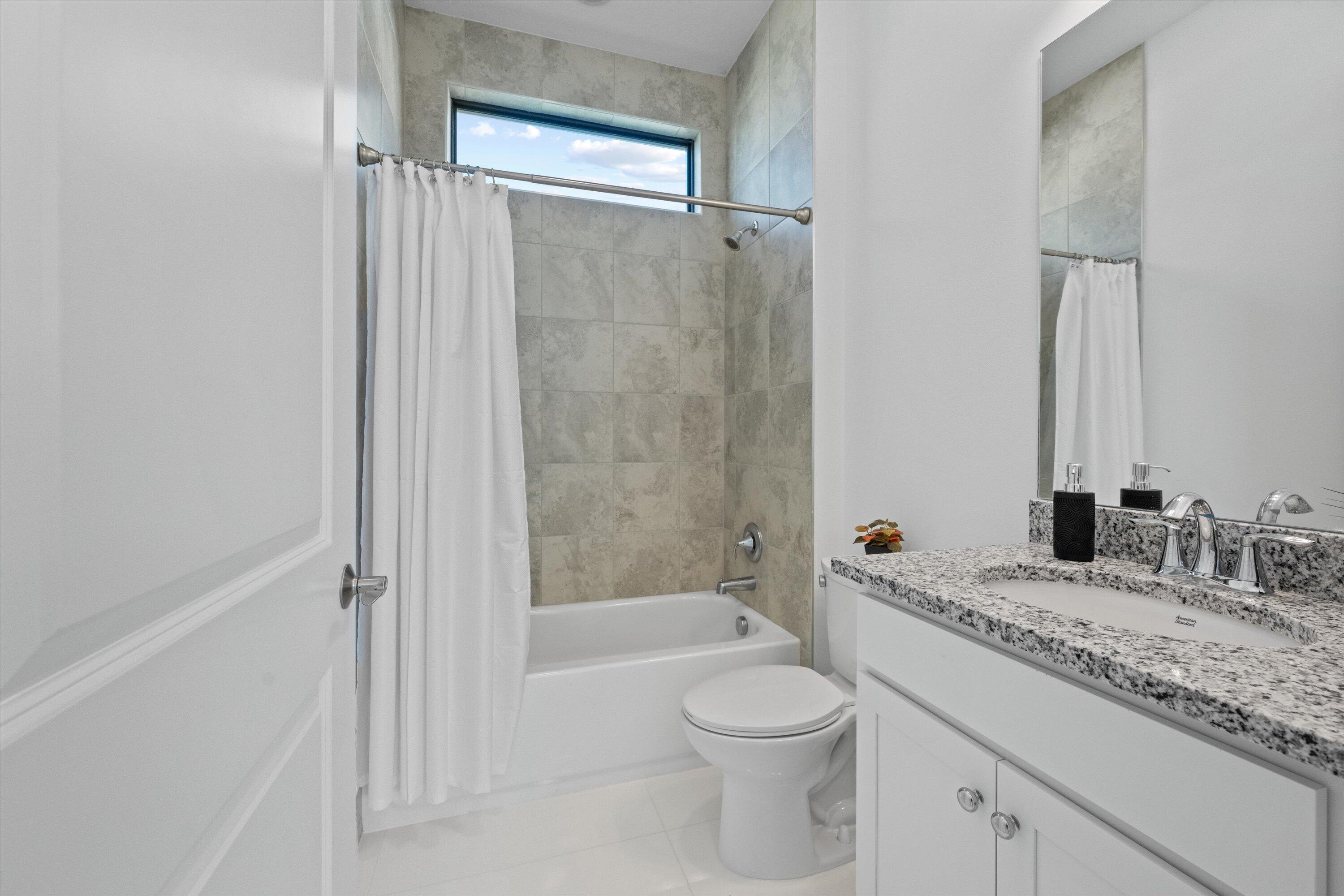 4823 Saint Armands Way