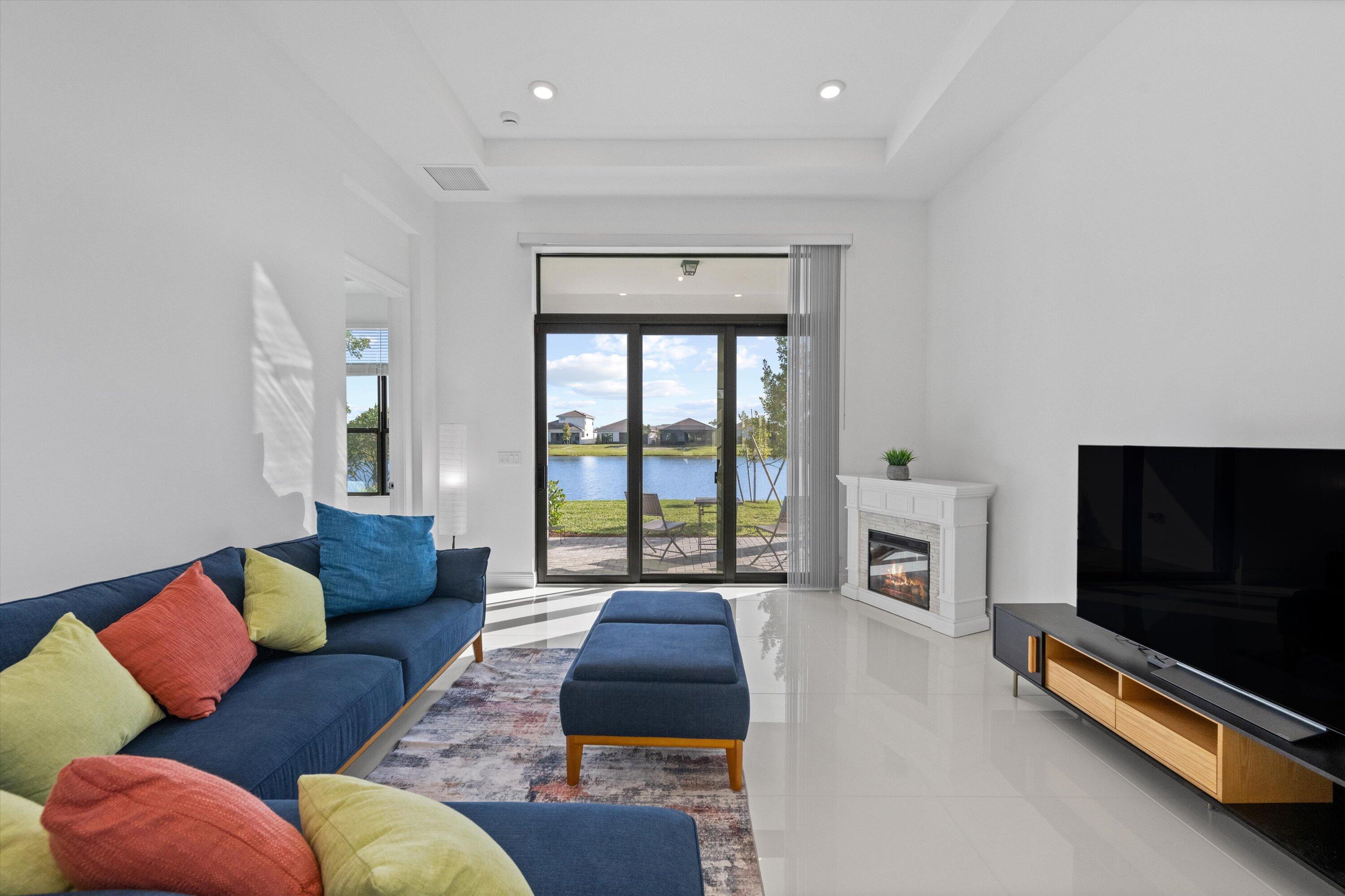 4823 Saint Armands Way