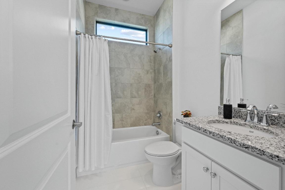 4823 Saint Armands Way