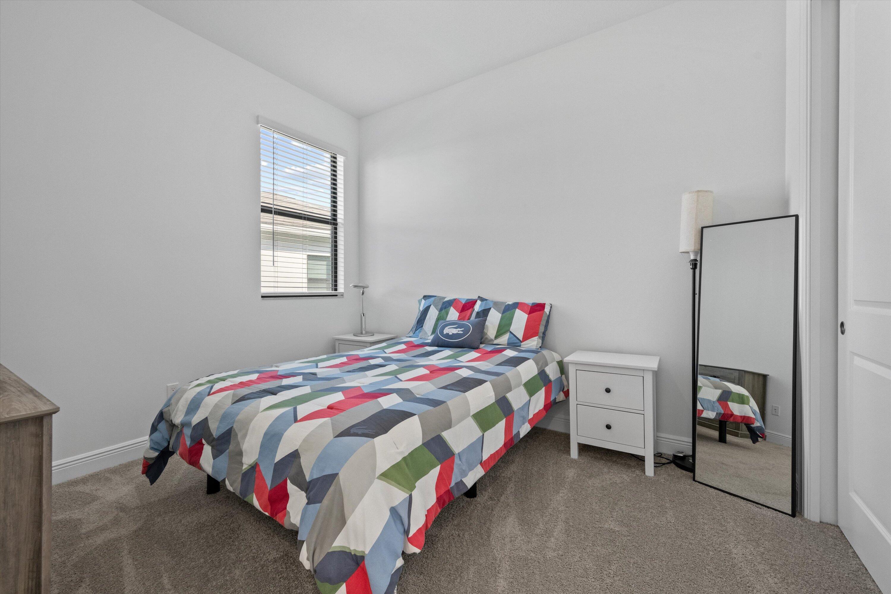 4823 Saint Armands Way