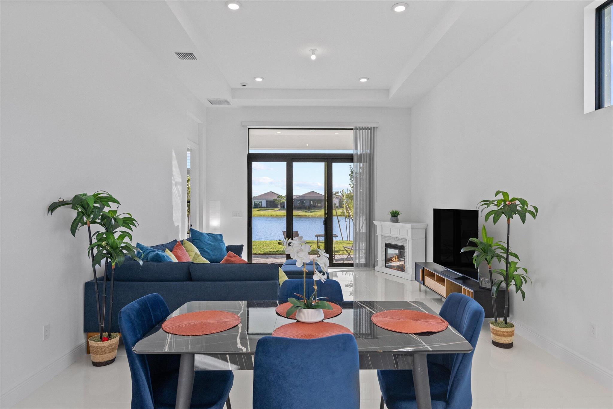 4823 Saint Armands Way