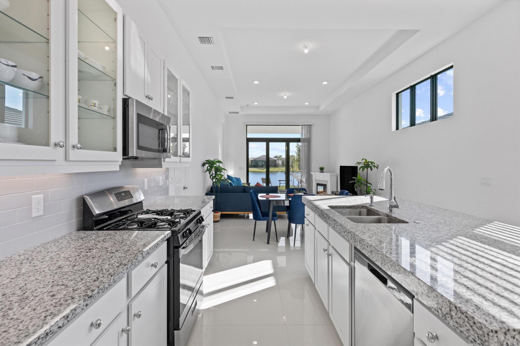 4823 Saint Armands Way